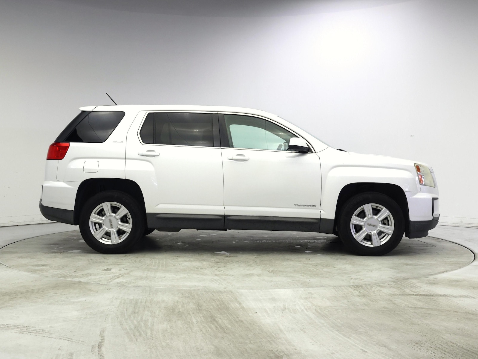 2016 GMC Terrain SLE-1 - Photo 8