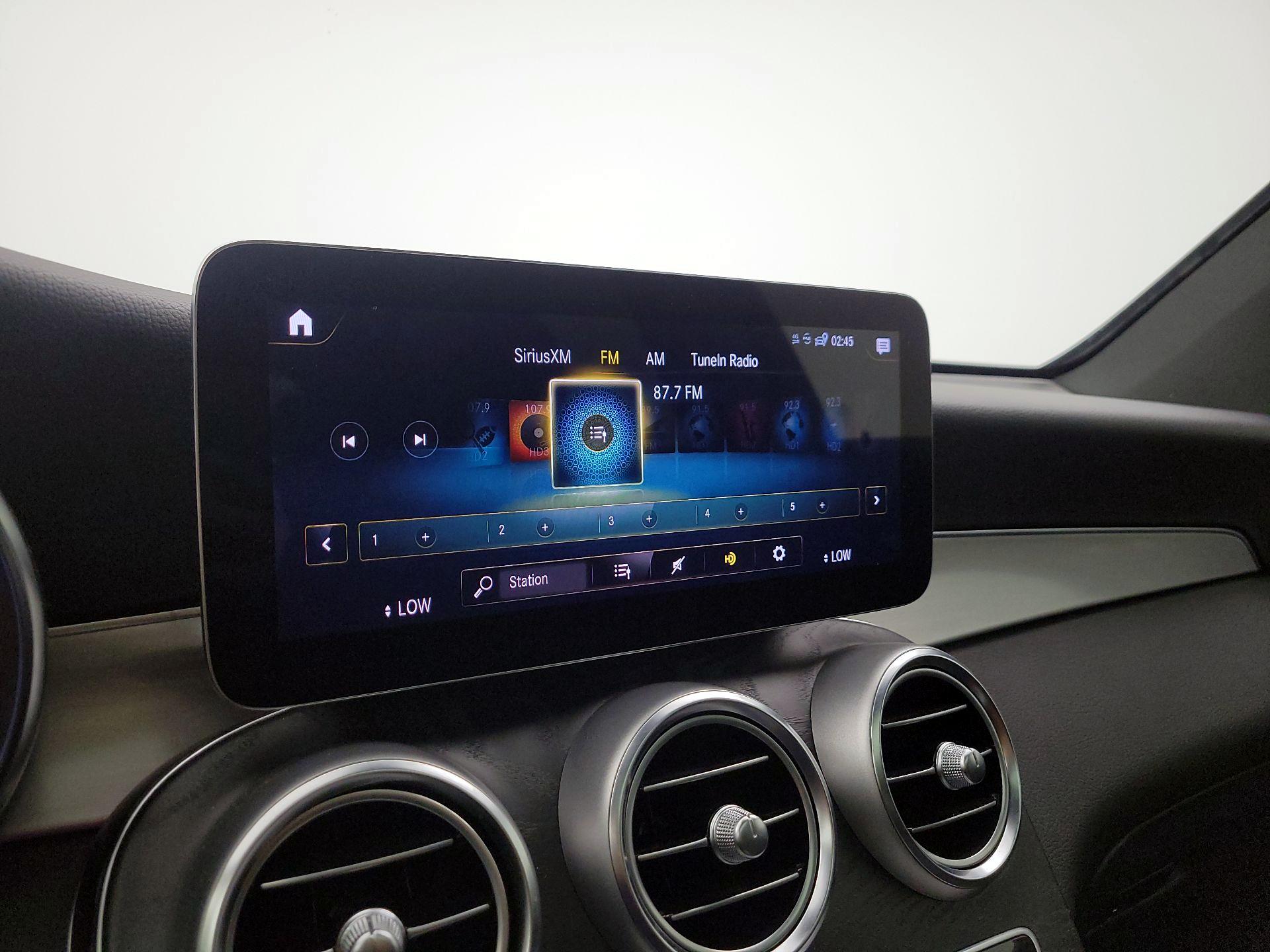 Thumbnail: 2022 Mercedes-Benz GLC - 15