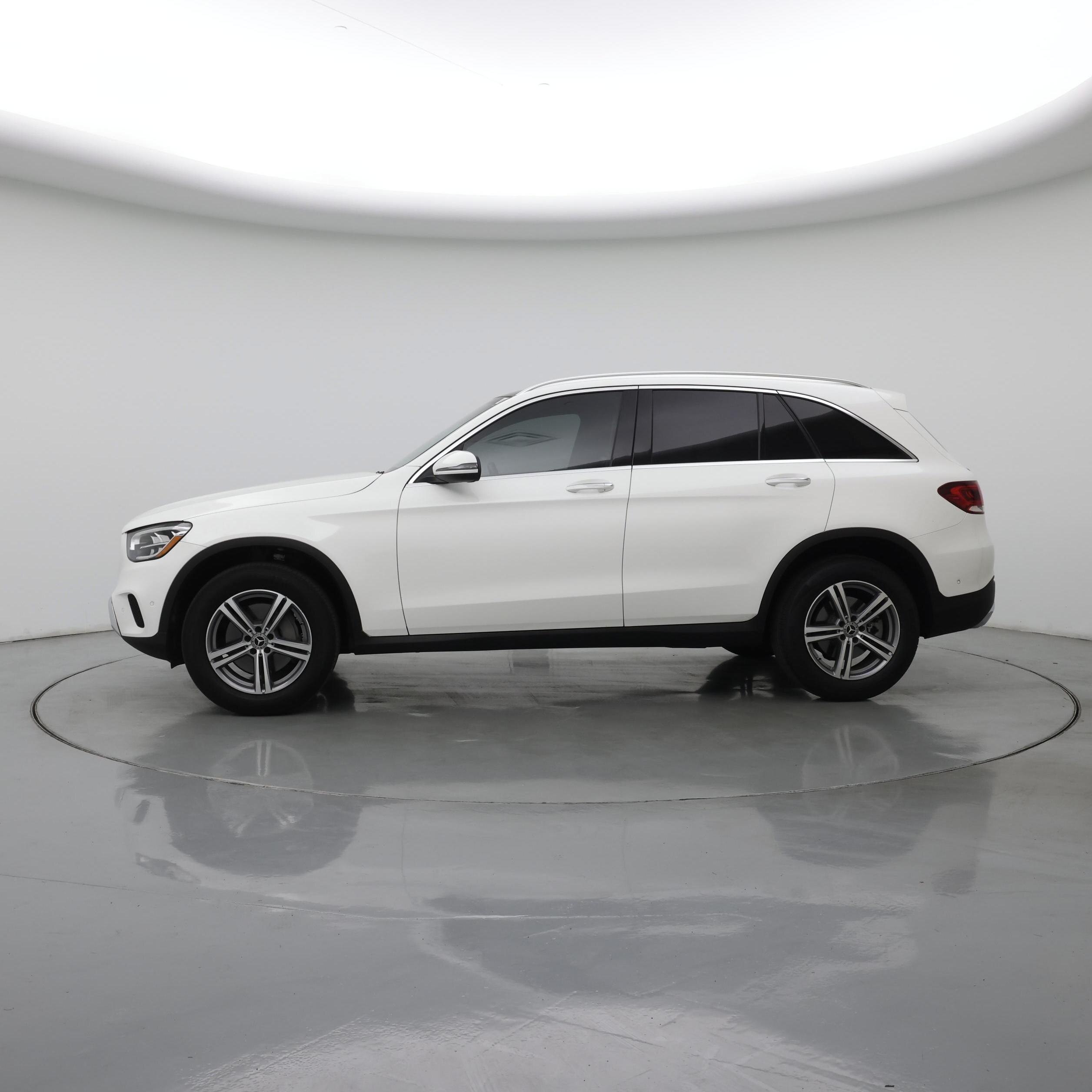 Thumbnail: 2022 Mercedes-Benz GLC - 3