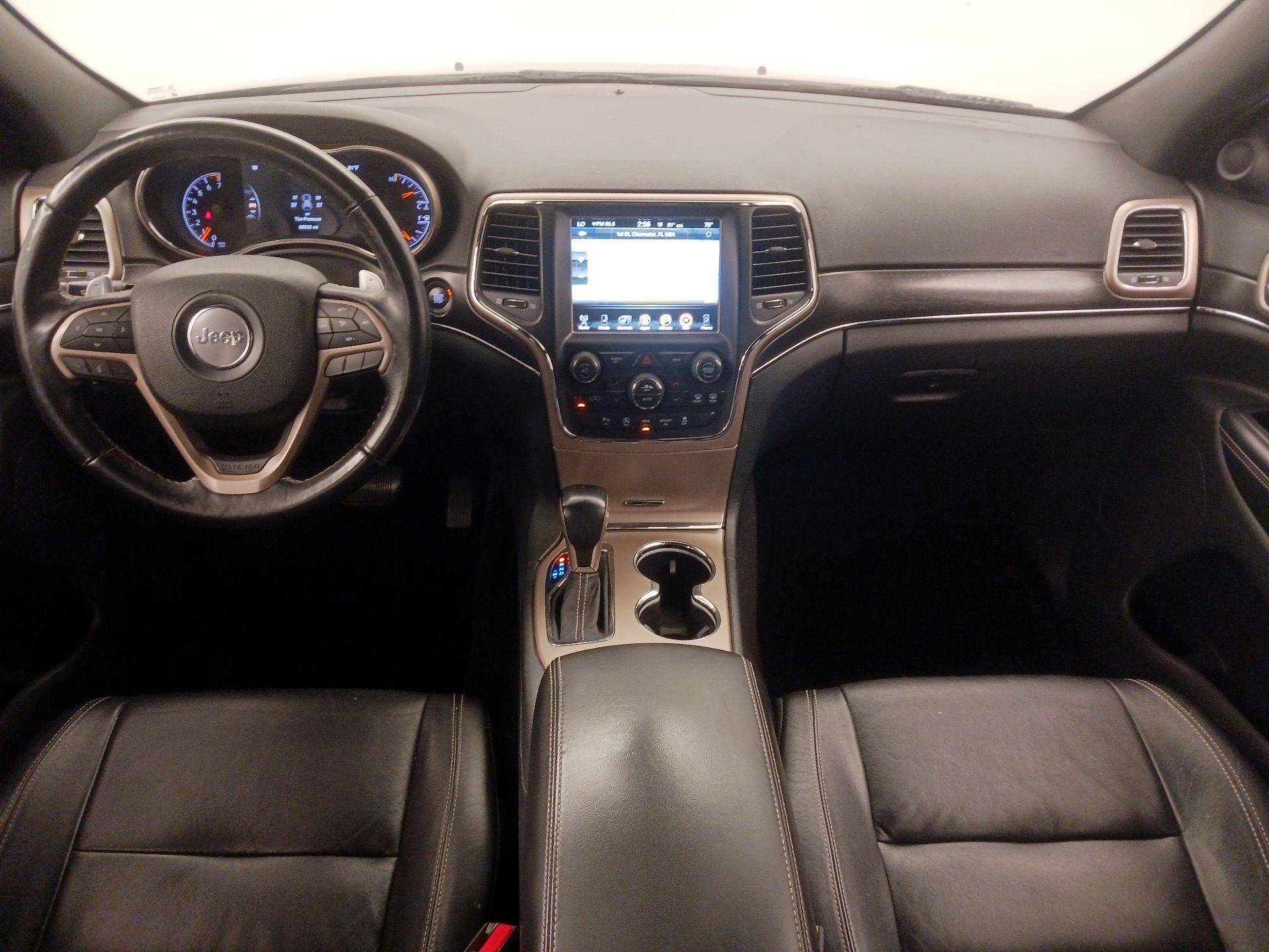 Thumbnail: 2017 Jeep Grand Cherokee - 9