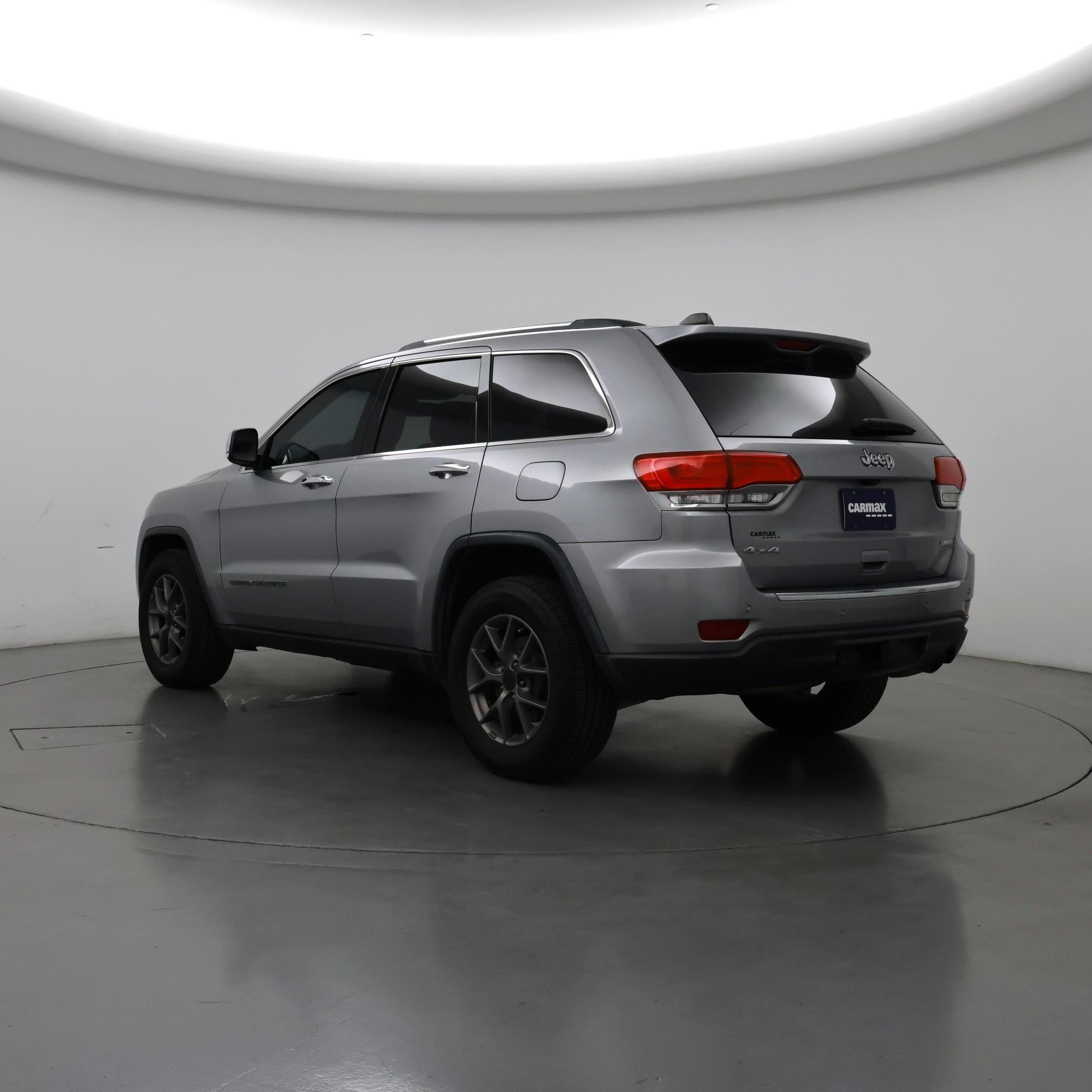 Thumbnail: 2017 Jeep Grand Cherokee - 2