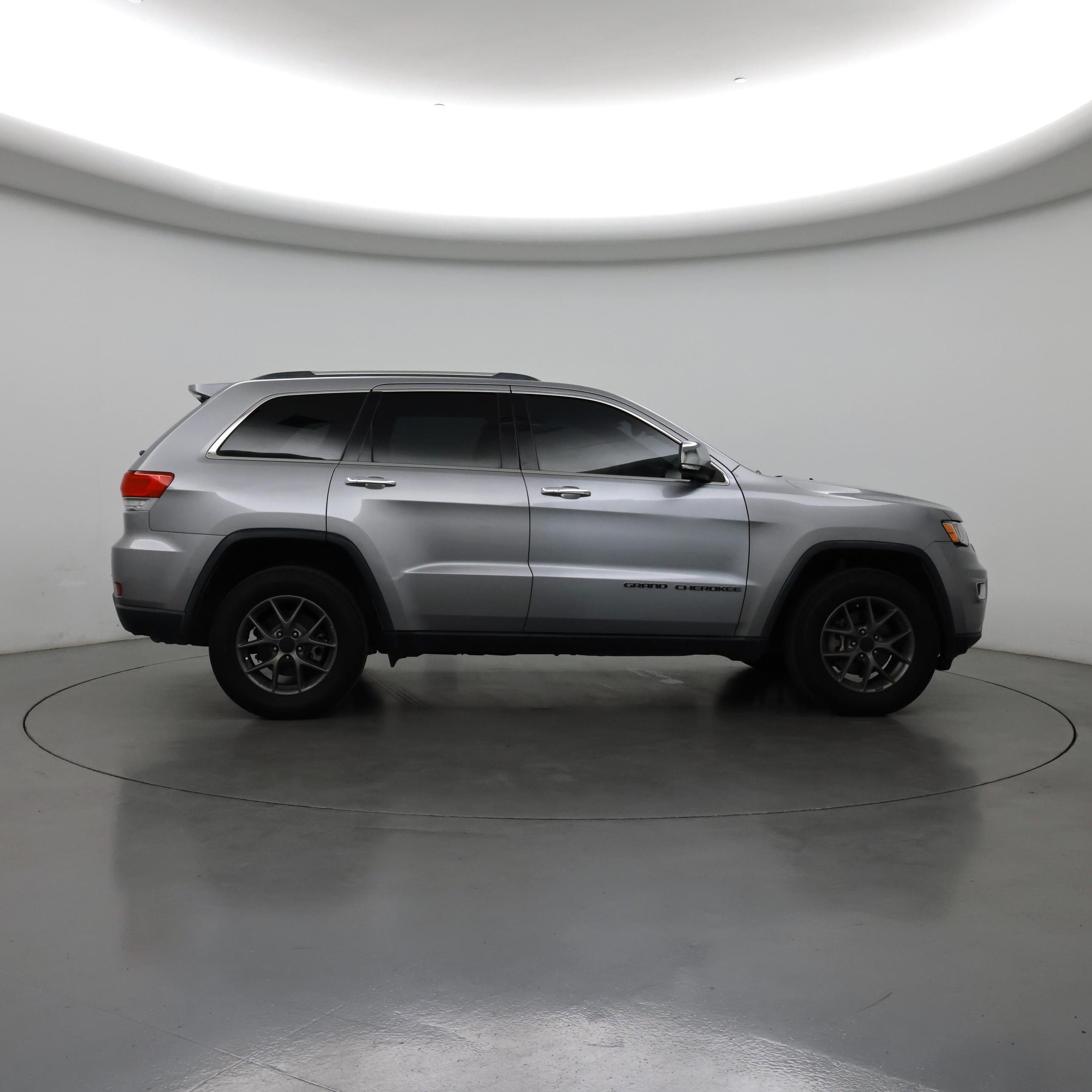 Thumbnail: 2017 Jeep Grand Cherokee - 7