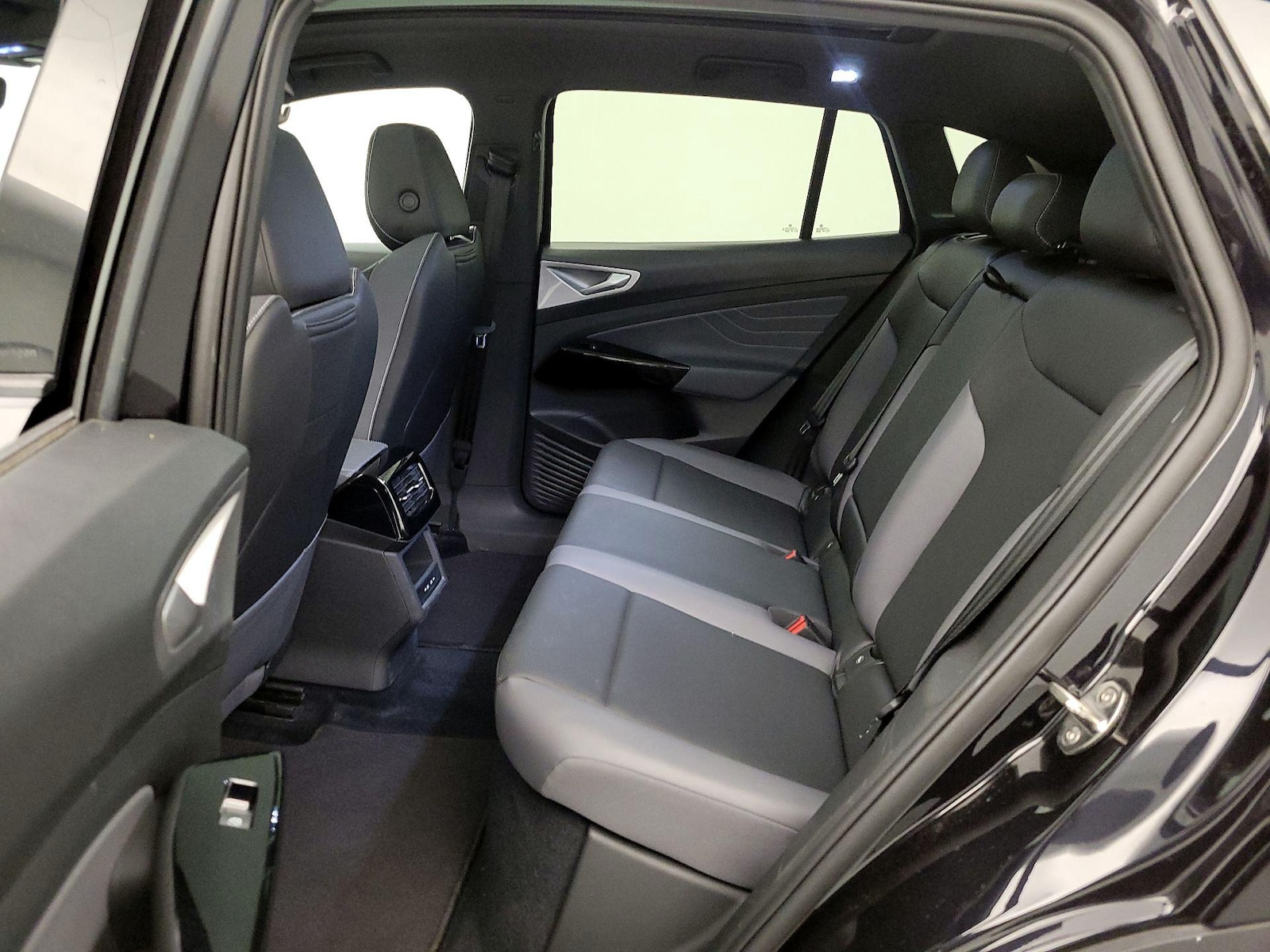 2023 Volkswagen ID.4 PRO S - Photo 21