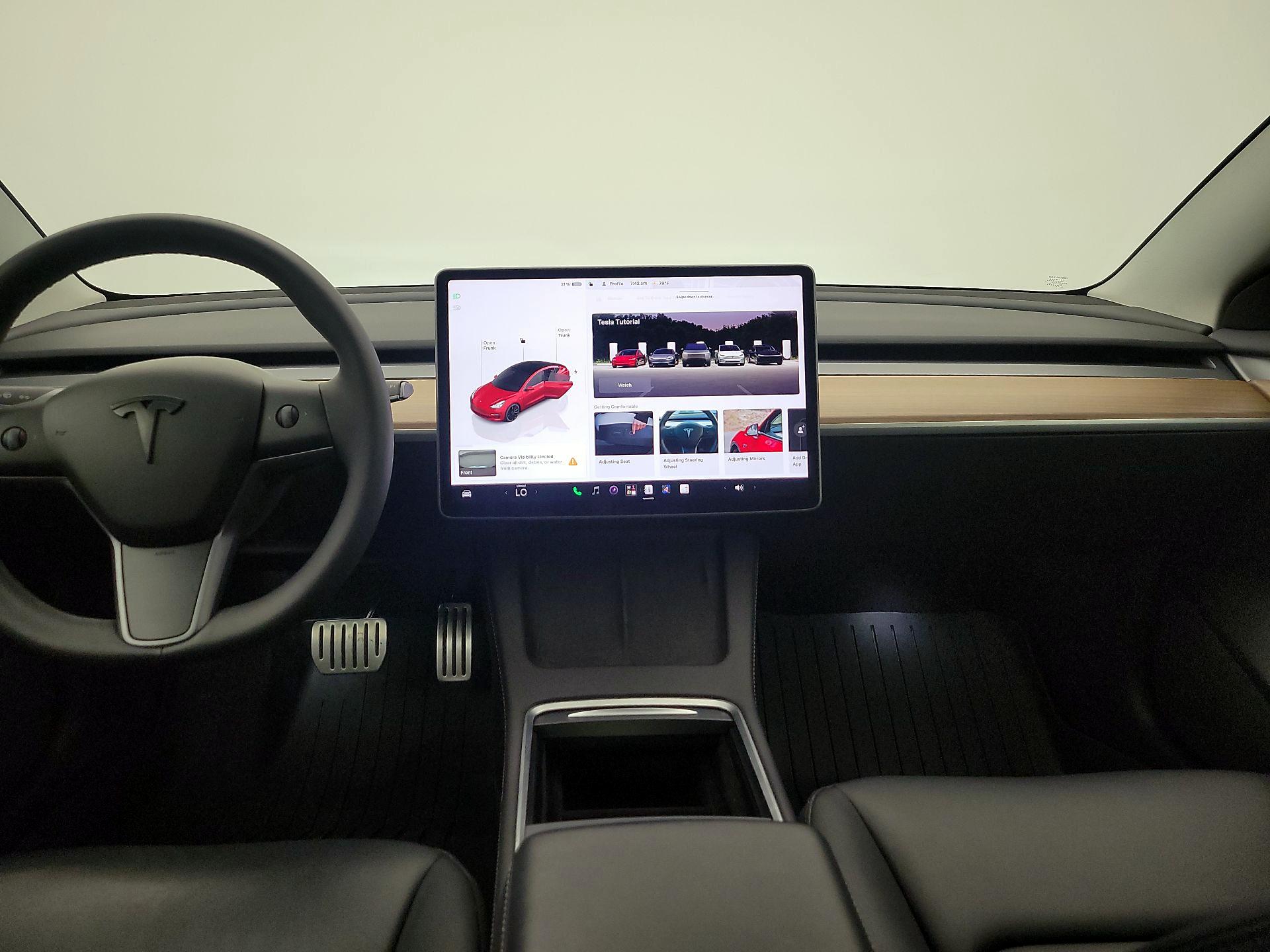 Thumbnail: 2023 Tesla Model 3 - 9