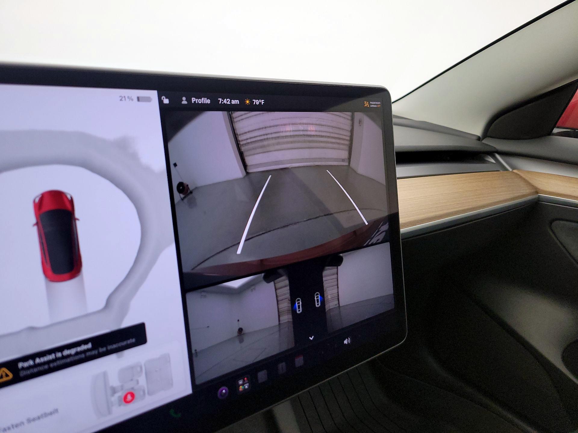 Thumbnail: 2023 Tesla Model 3 - 15