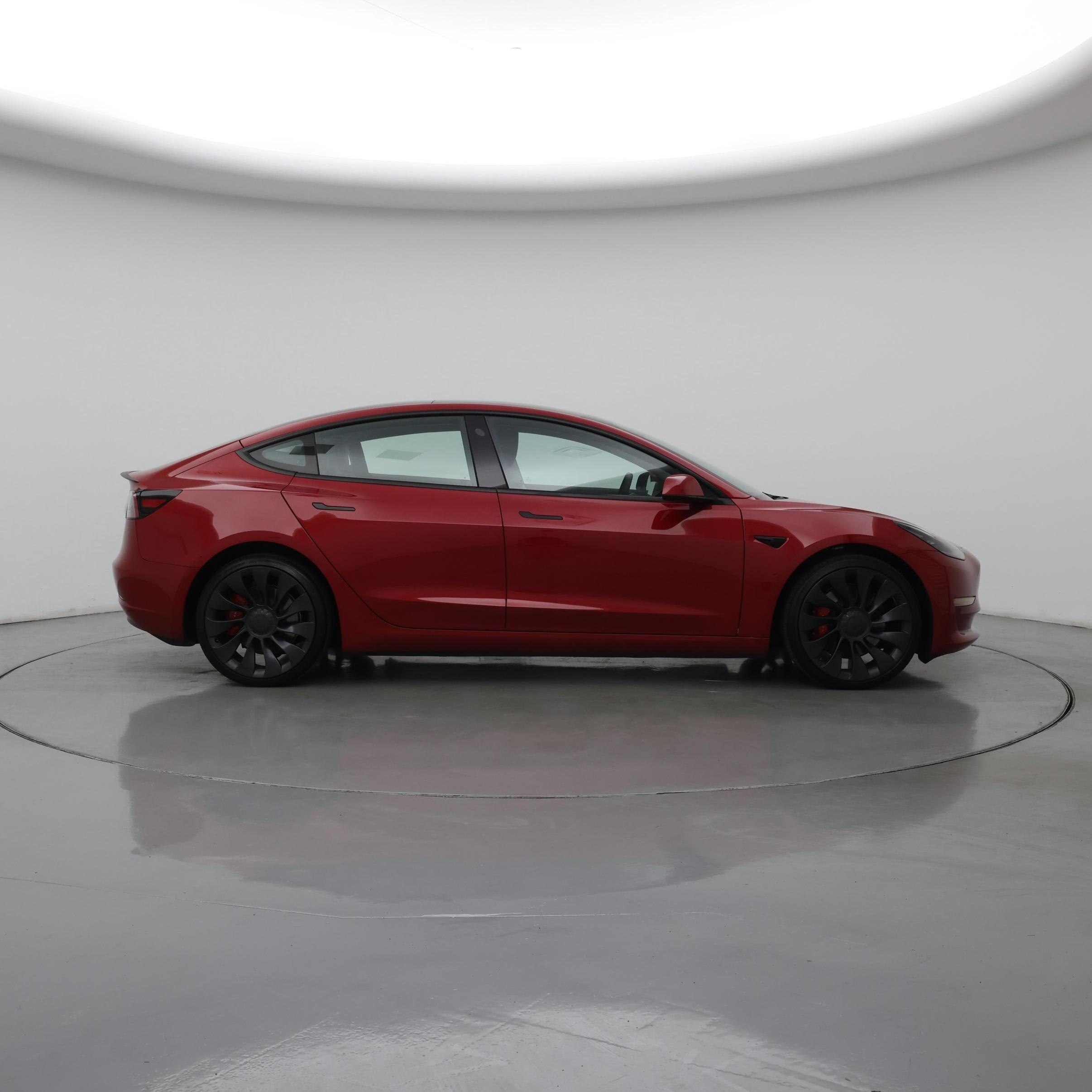 Thumbnail: 2023 Tesla Model 3 - 7