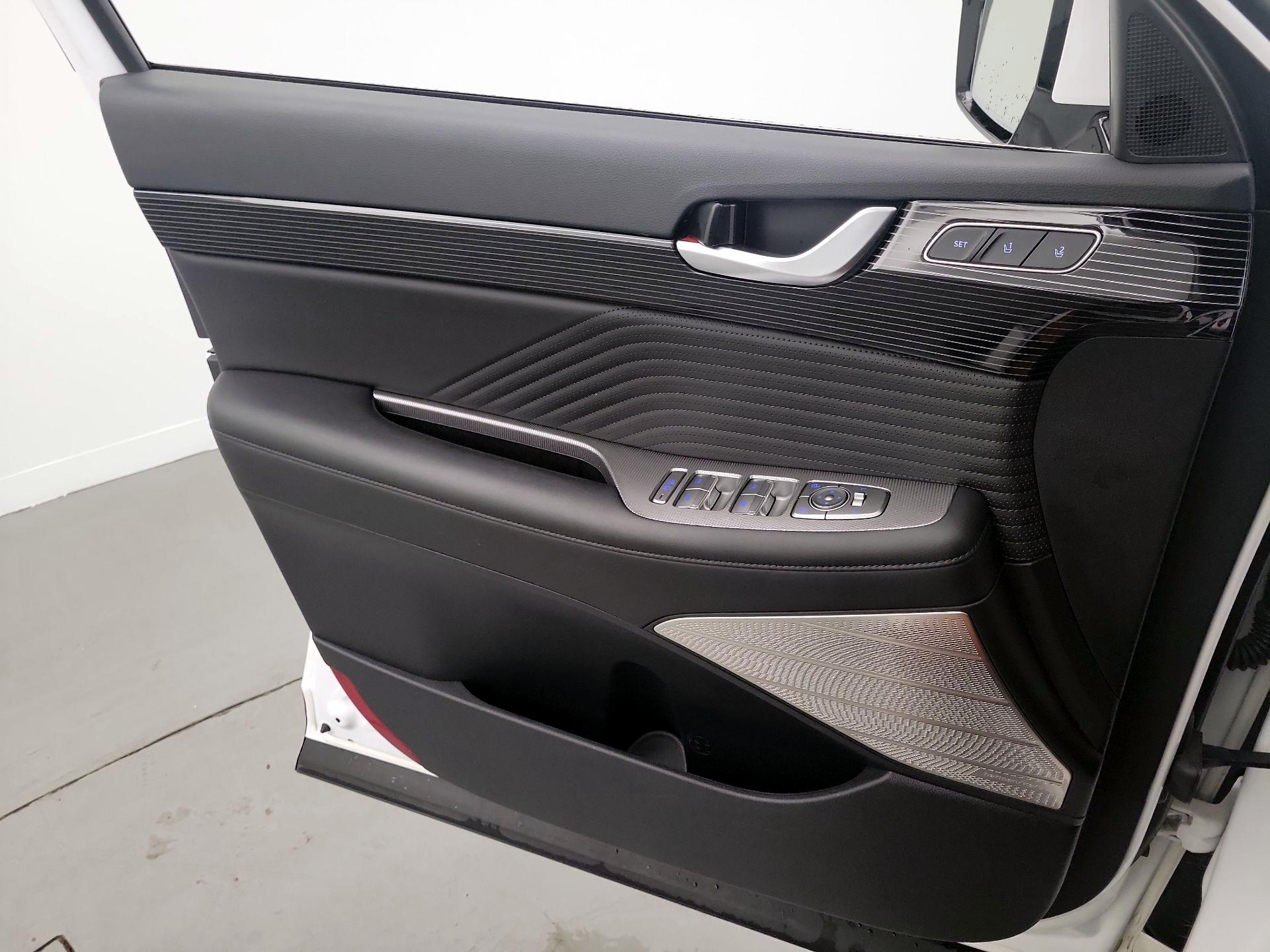 Thumbnail: 2024 Hyundai Palisade - 12