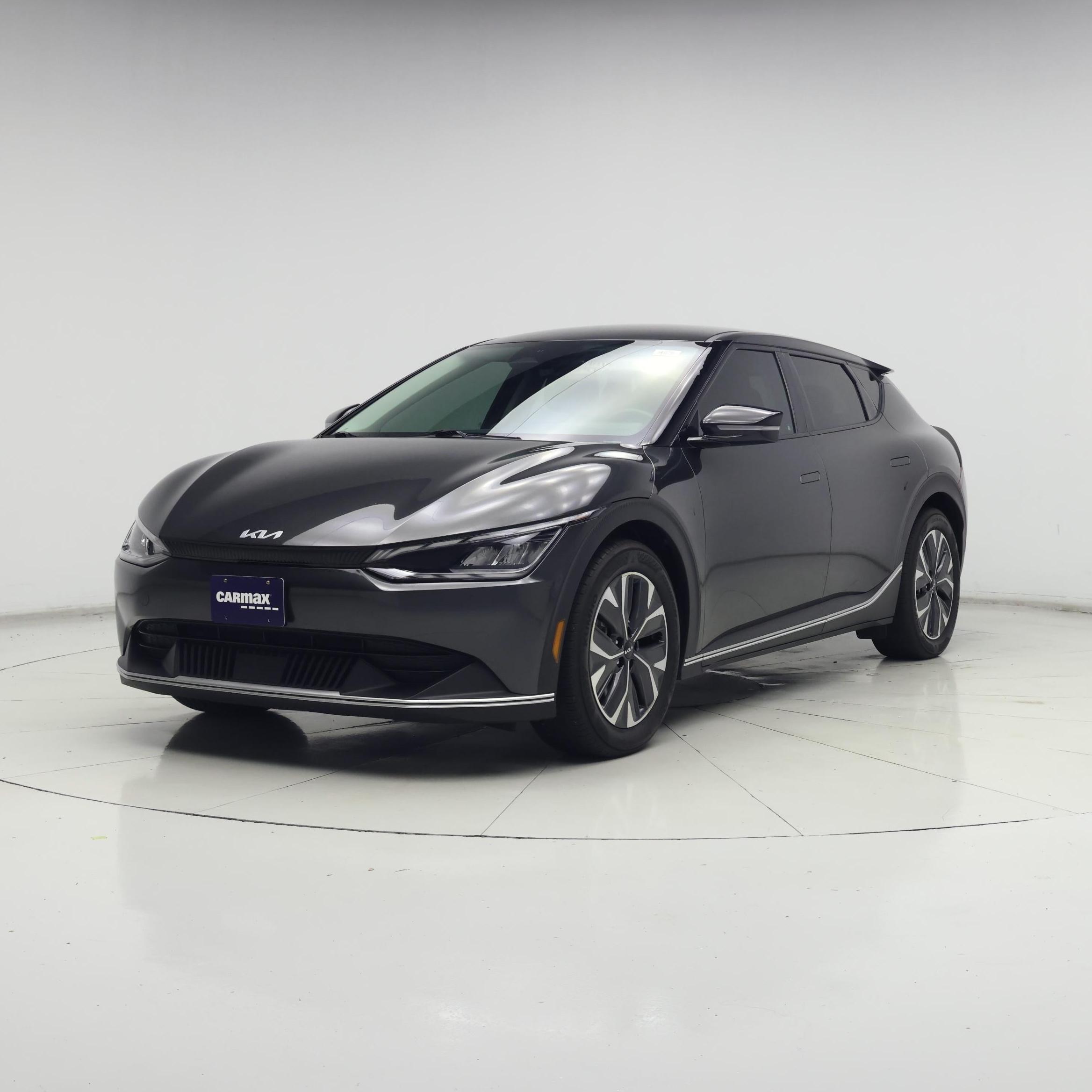 Thumbnail: 2022 Kia EV6 - 4