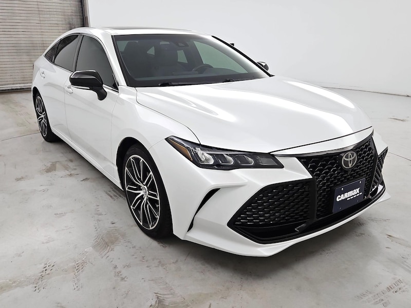2019 Toyota Avalon XSE