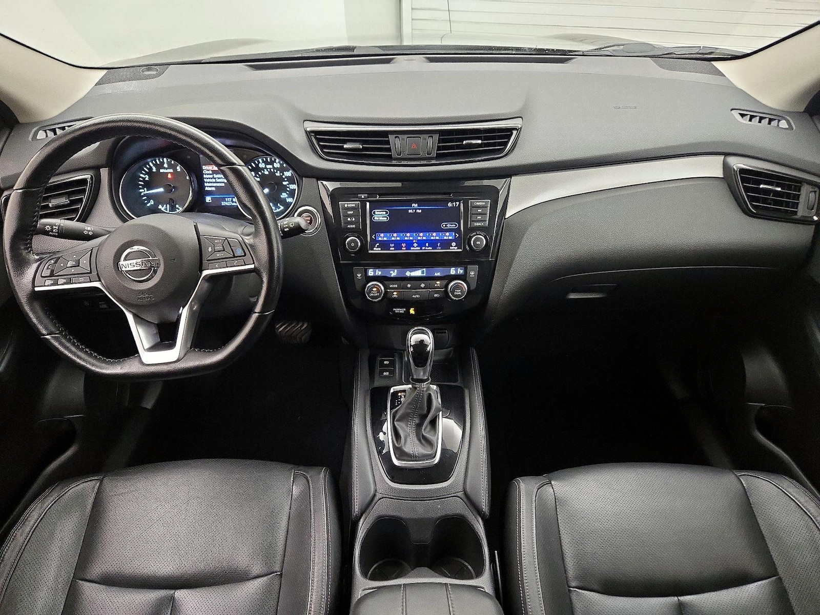 2020 Nissan Rogue Sport SL - Photo 10