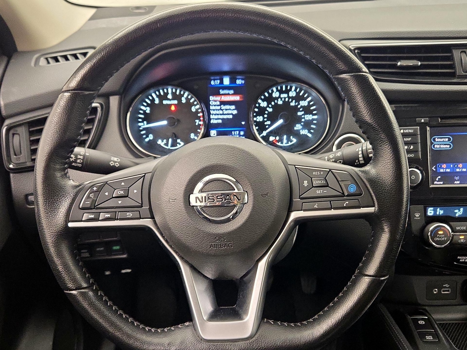 2020 Nissan Rogue Sport SL - Photo 11