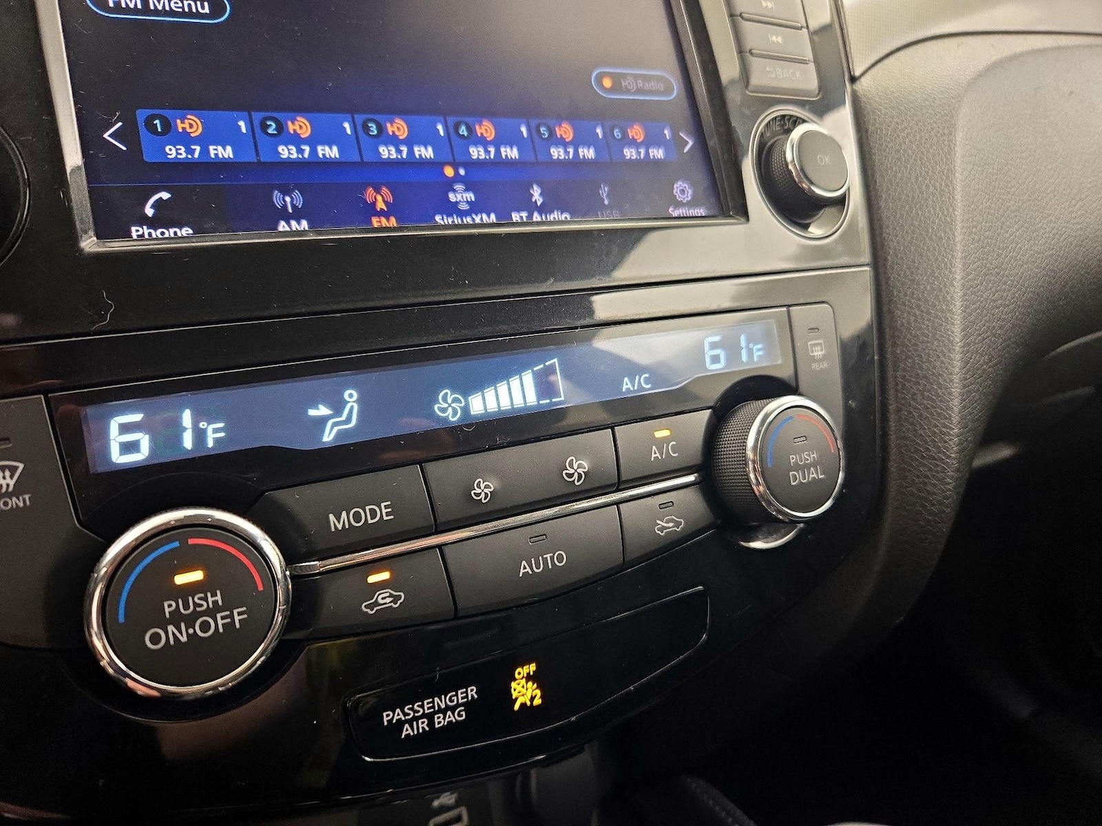 2020 Nissan Rogue Sport SL - Photo 16