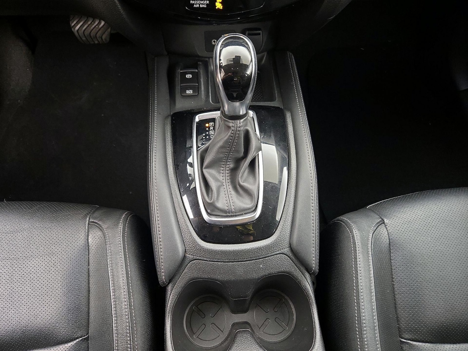2020 Nissan Rogue Sport SL - Photo 17