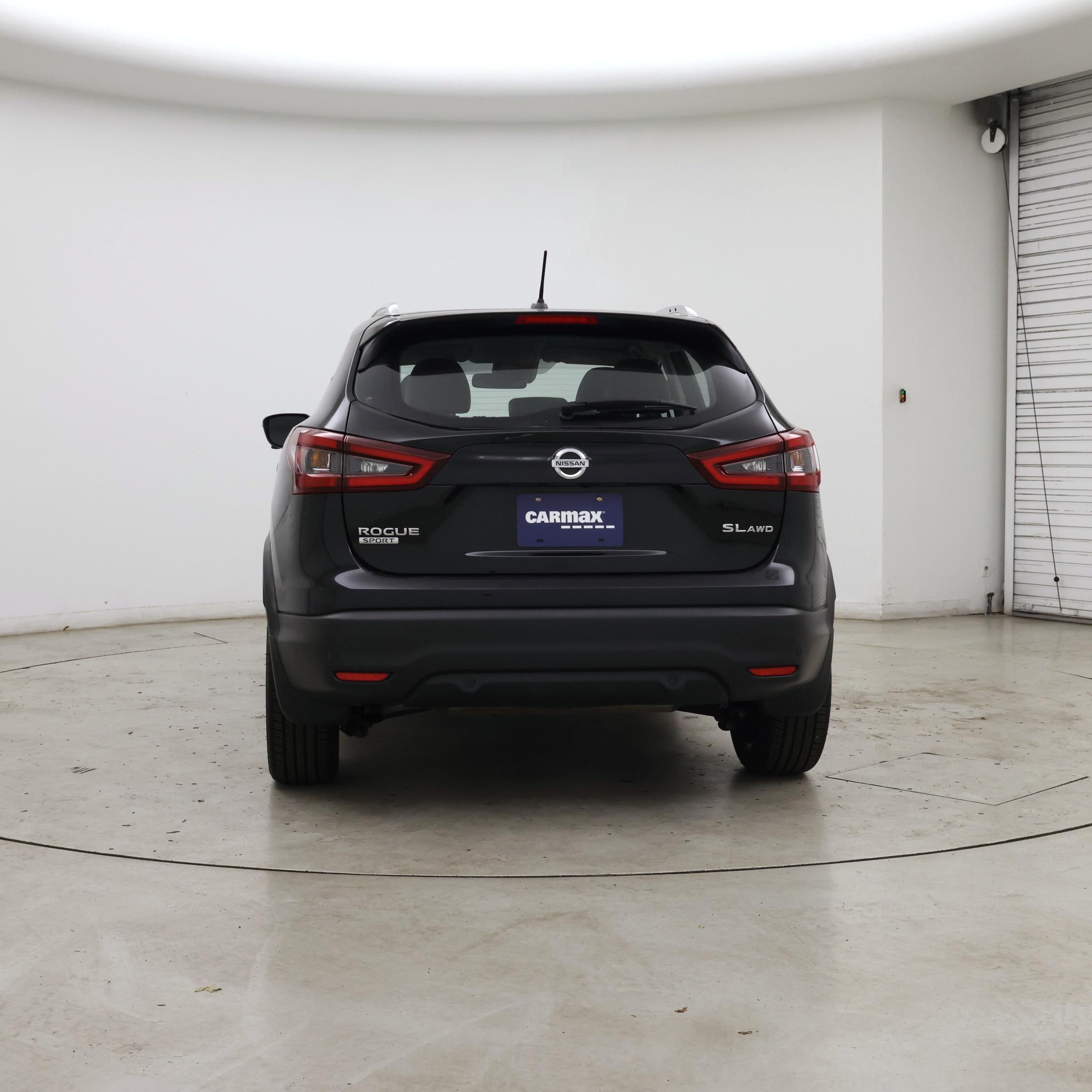 Thumbnail: 2020 Nissan Rogue Sport - 6