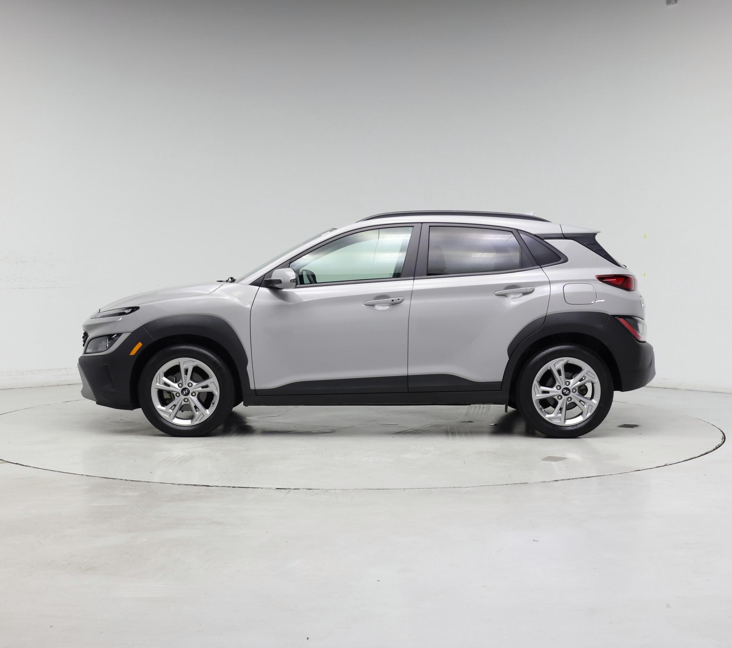 Thumbnail: 2022 Hyundai Kona - 3