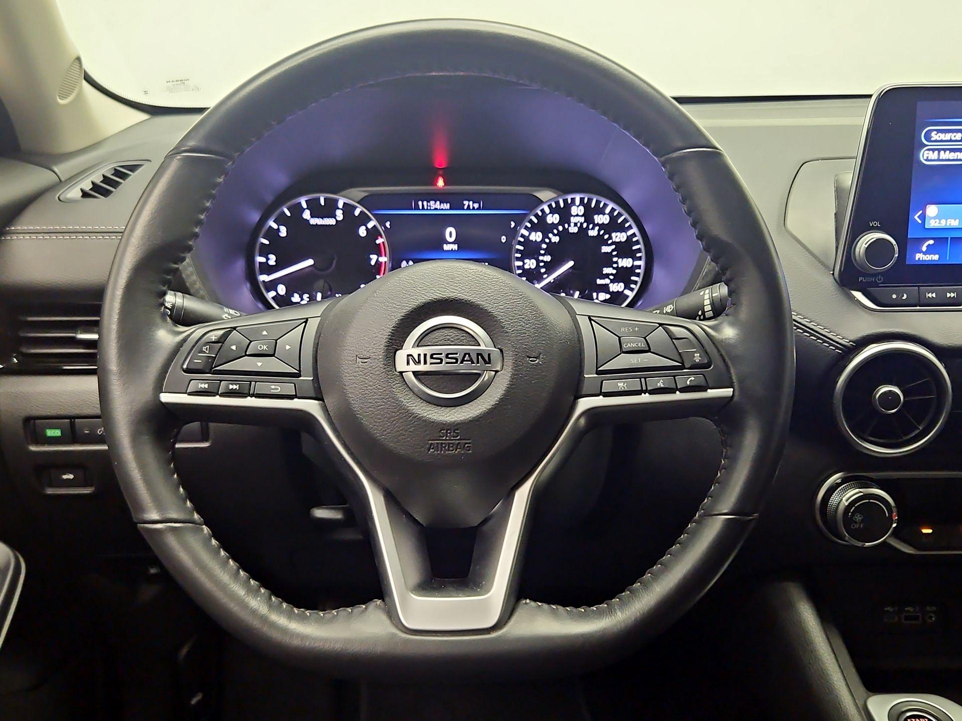 Thumbnail: 2022 Nissan Sentra - 10