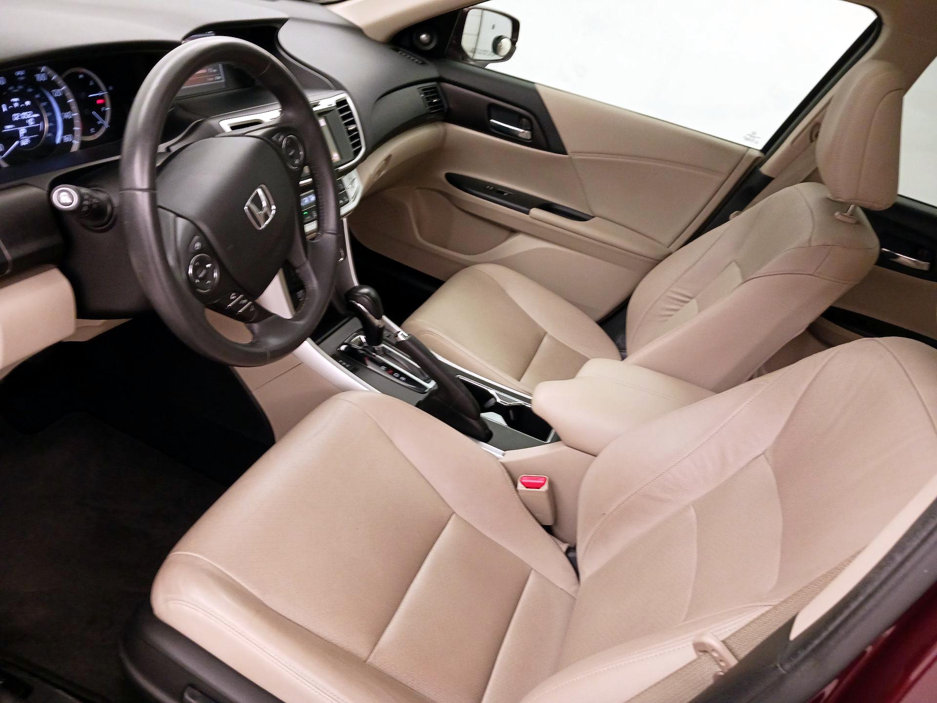 Thumbnail: 2015 Honda Accord - 11