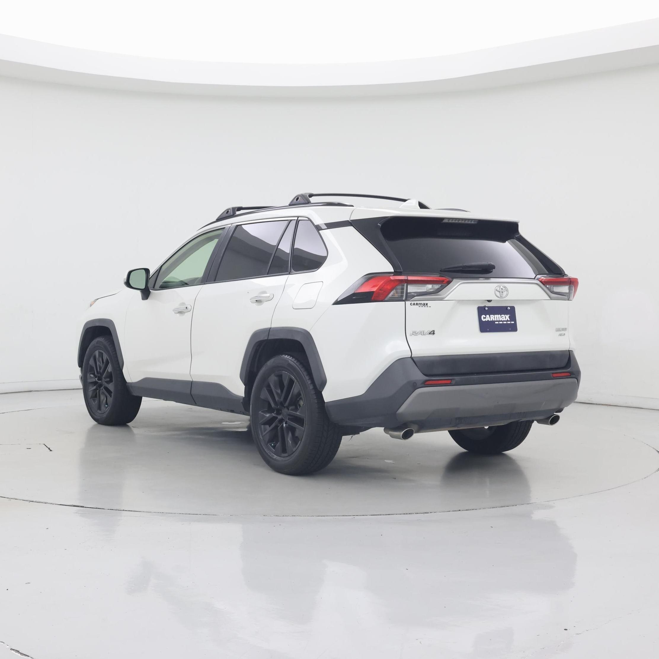 Thumbnail: 2020 Toyota RAV4 - 2