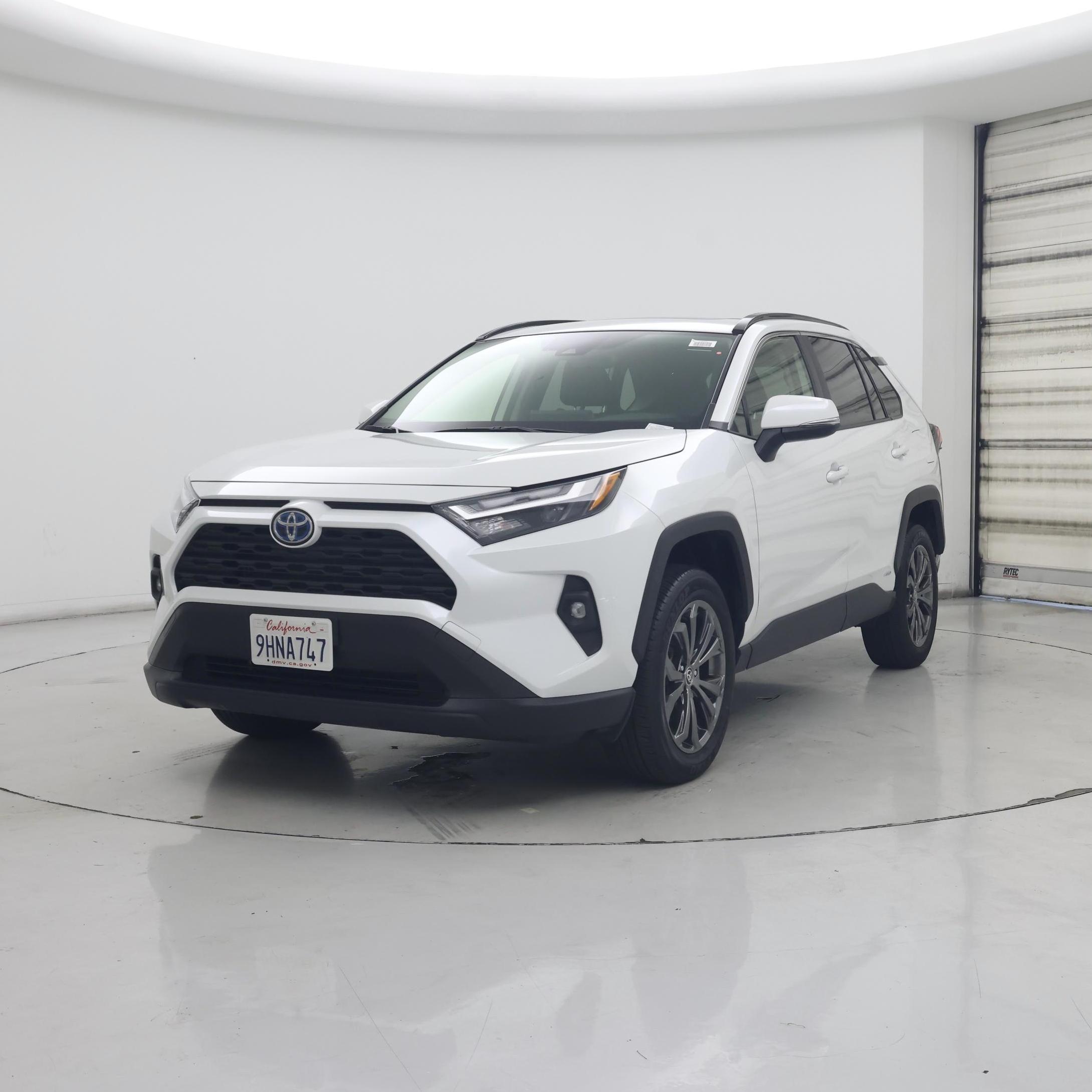 Thumbnail: 2023 Toyota RAV4 - 4