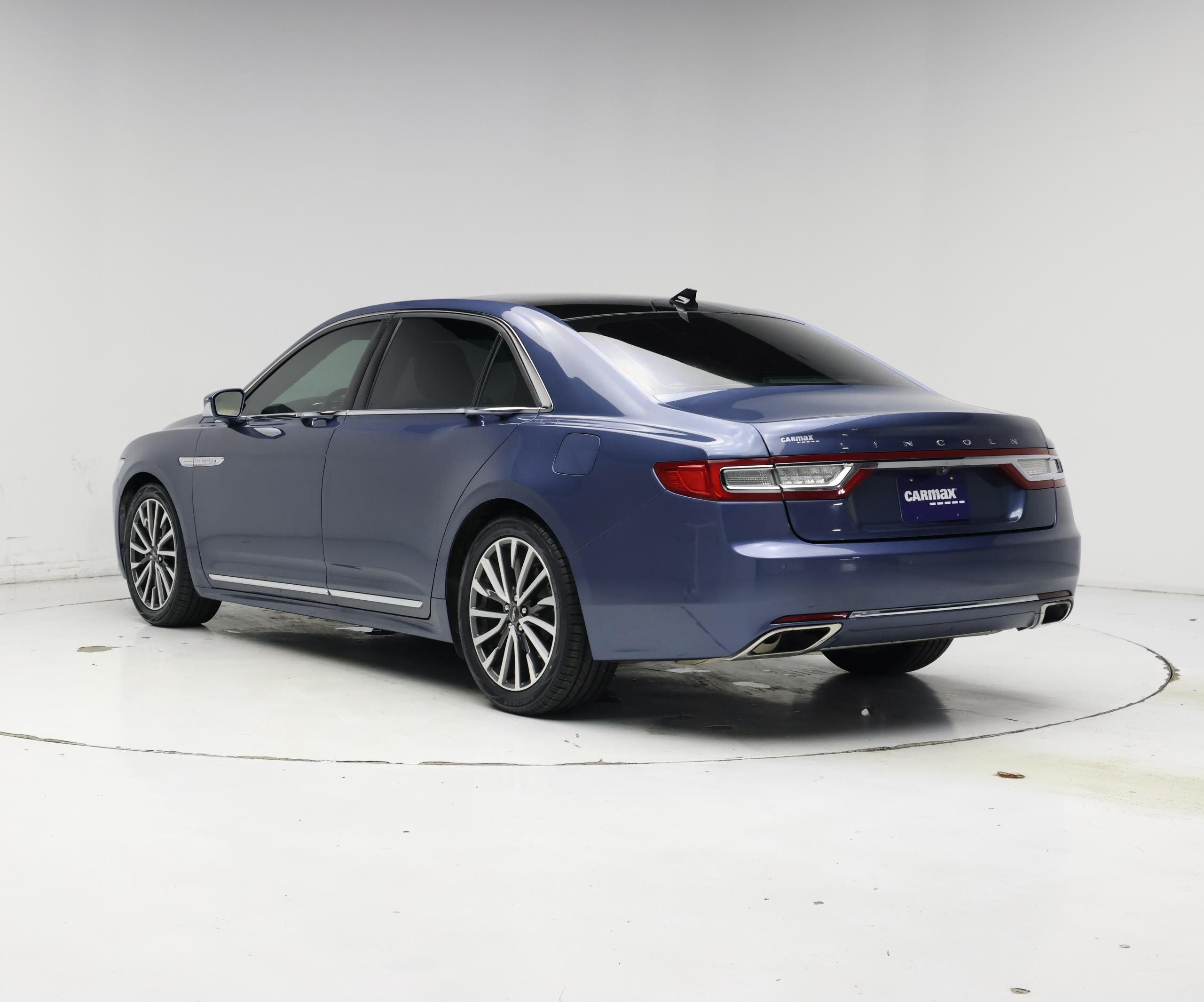 Thumbnail: 2020 Lincoln Continental - 2