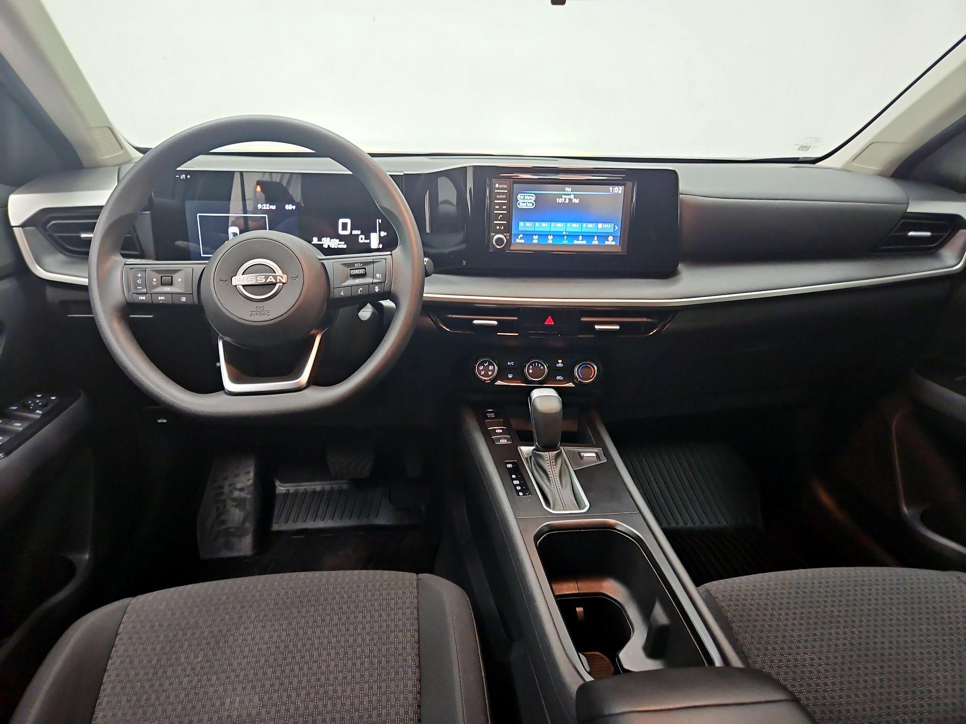Thumbnail: 2025 Nissan Kicks - 9