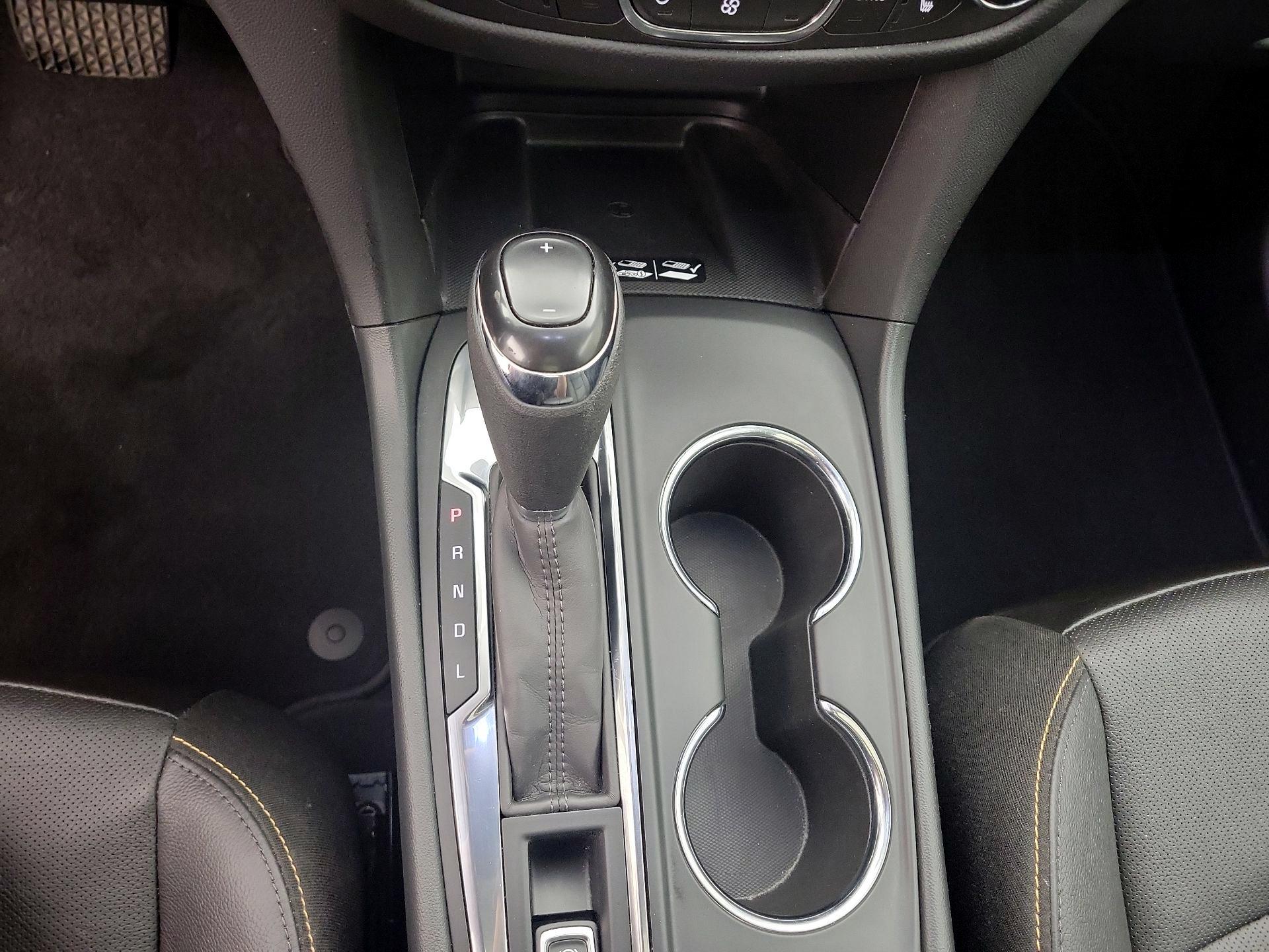 Thumbnail: 2021 Chevrolet Equinox - 18