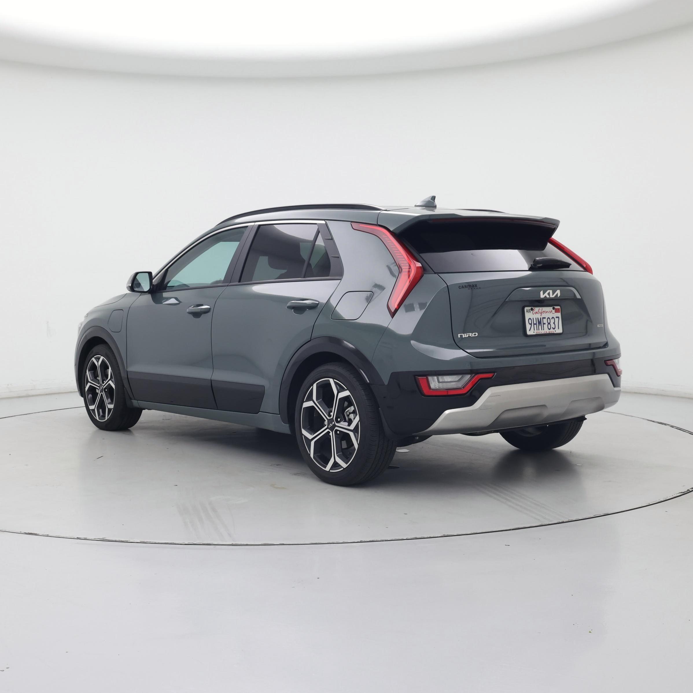 Thumbnail: 2023 Kia Niro - 2