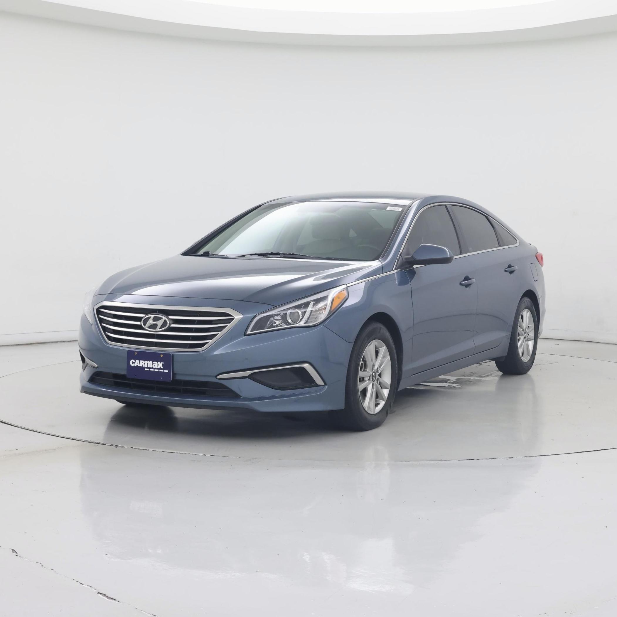Thumbnail: 2017 Hyundai Sonata - 4