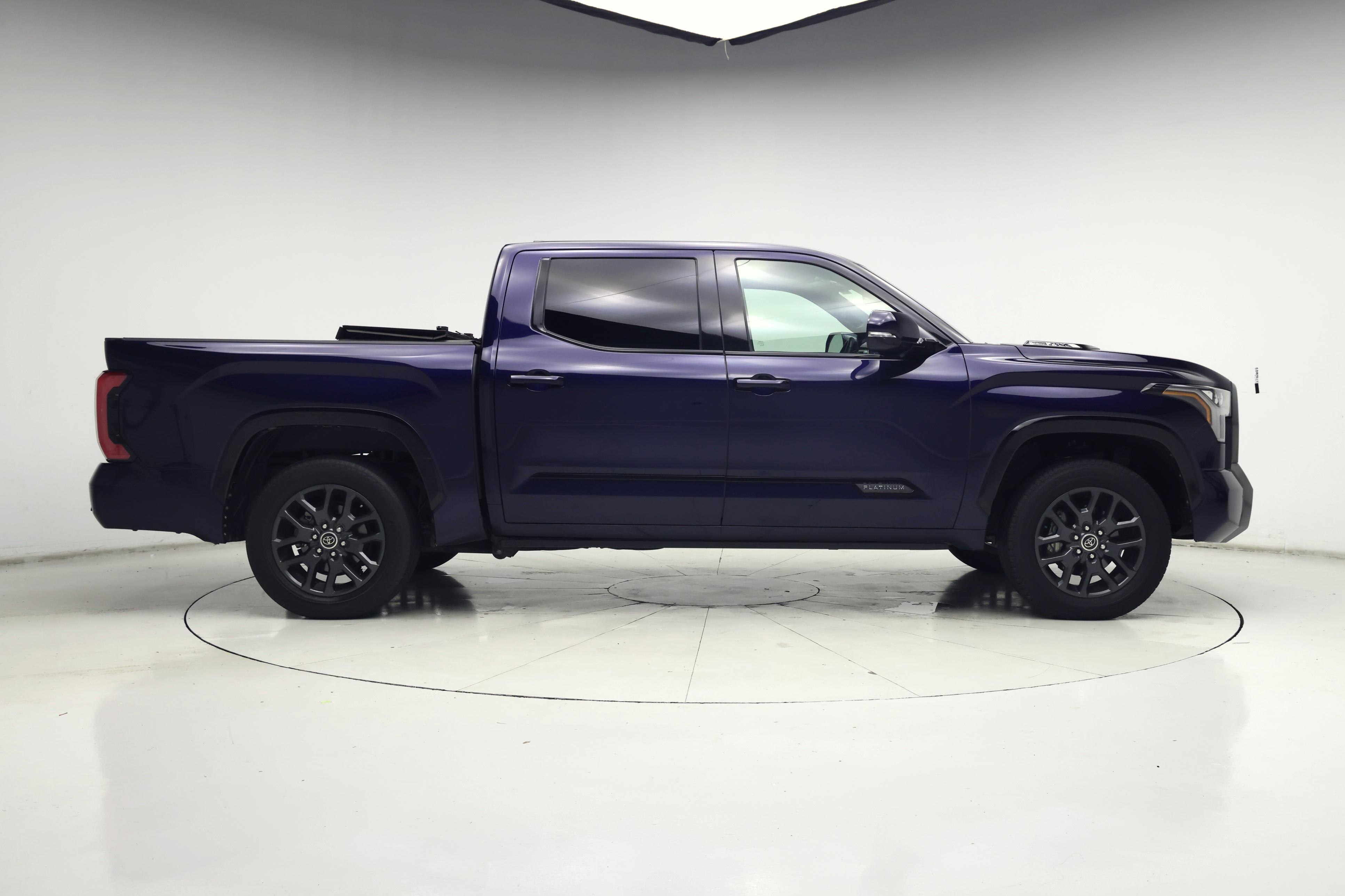 Thumbnail: 2023 Toyota Tundra - 7