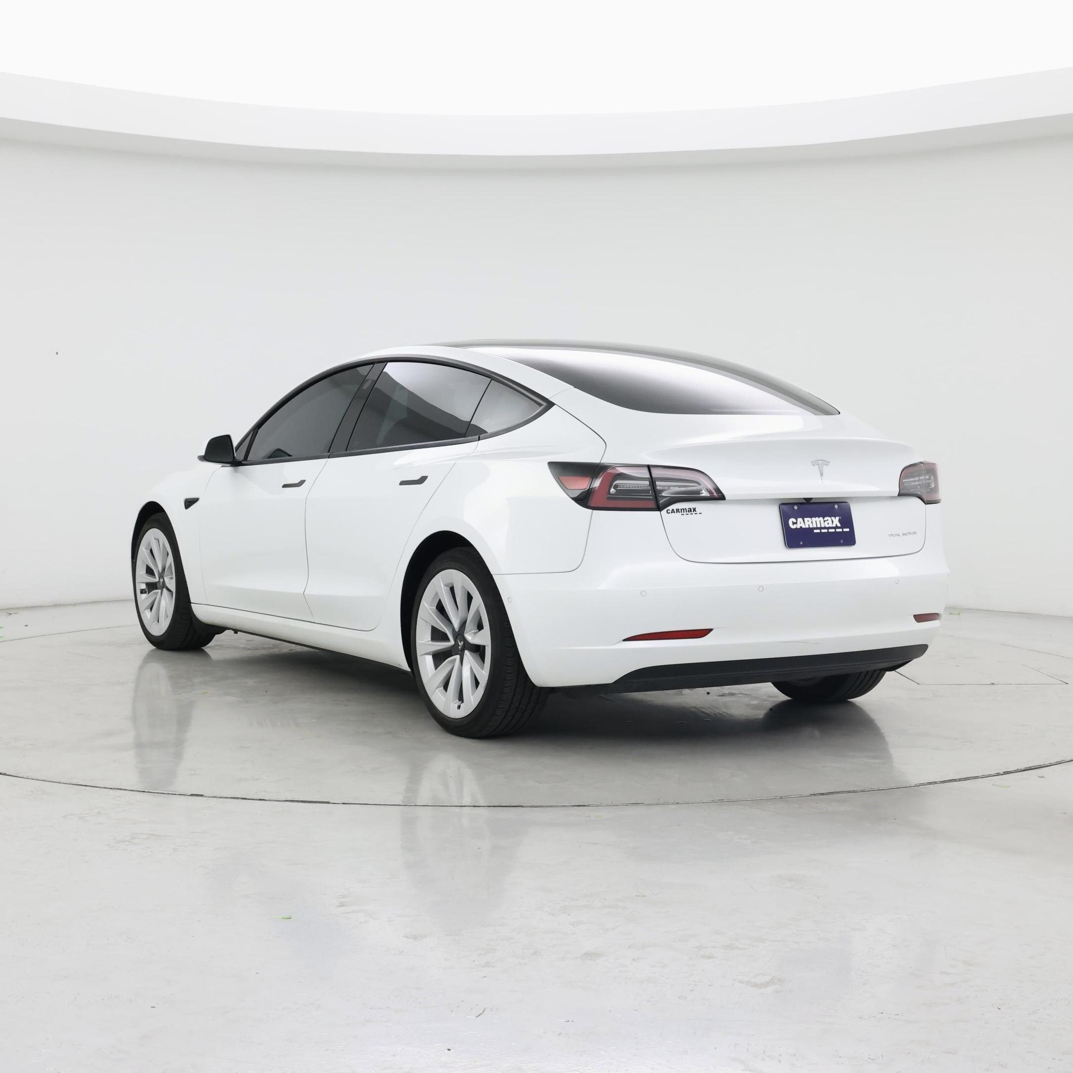 Thumbnail: 2022 Tesla Model 3 - 2