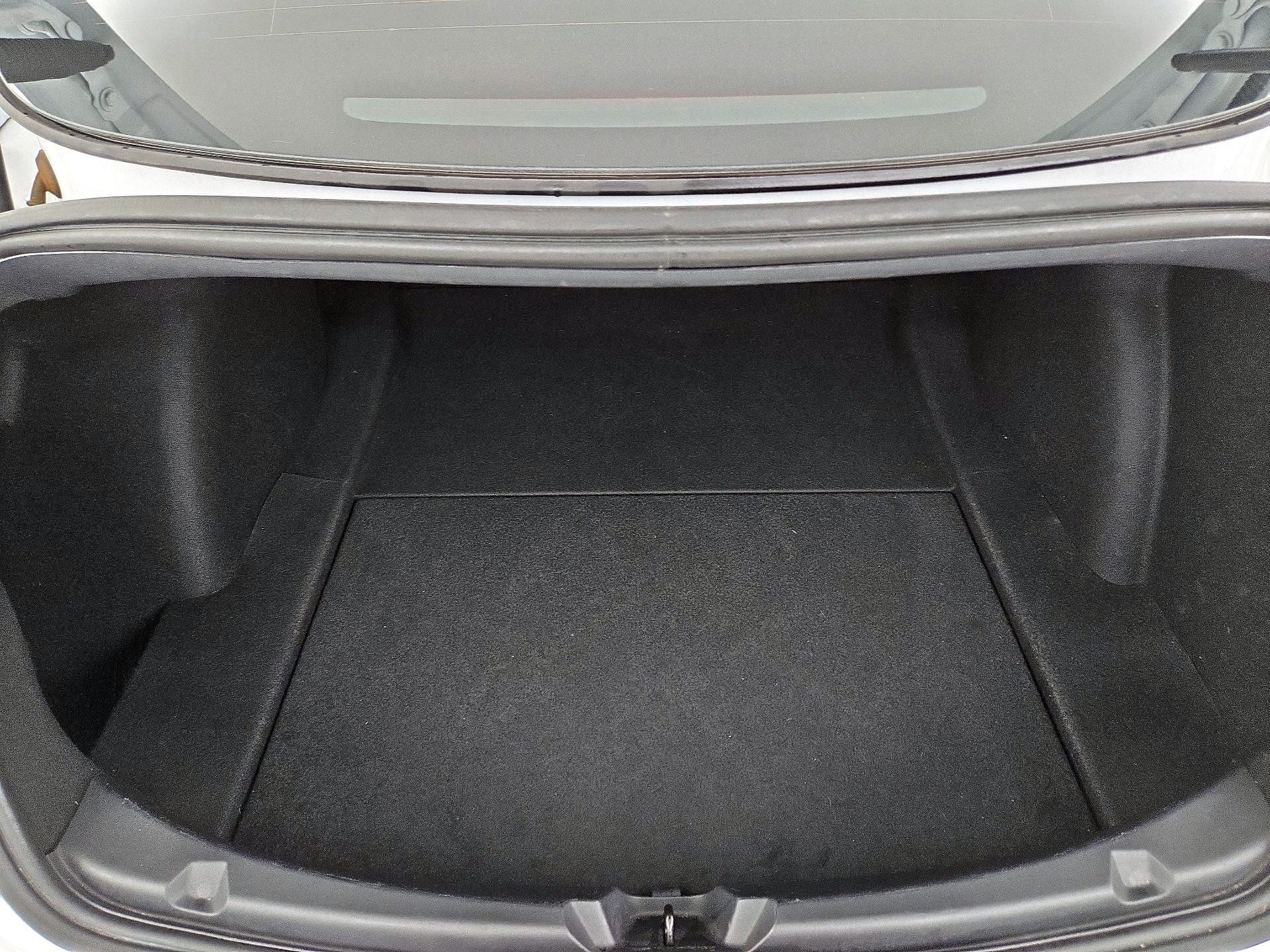 Thumbnail: 2022 Tesla Model 3 - 20