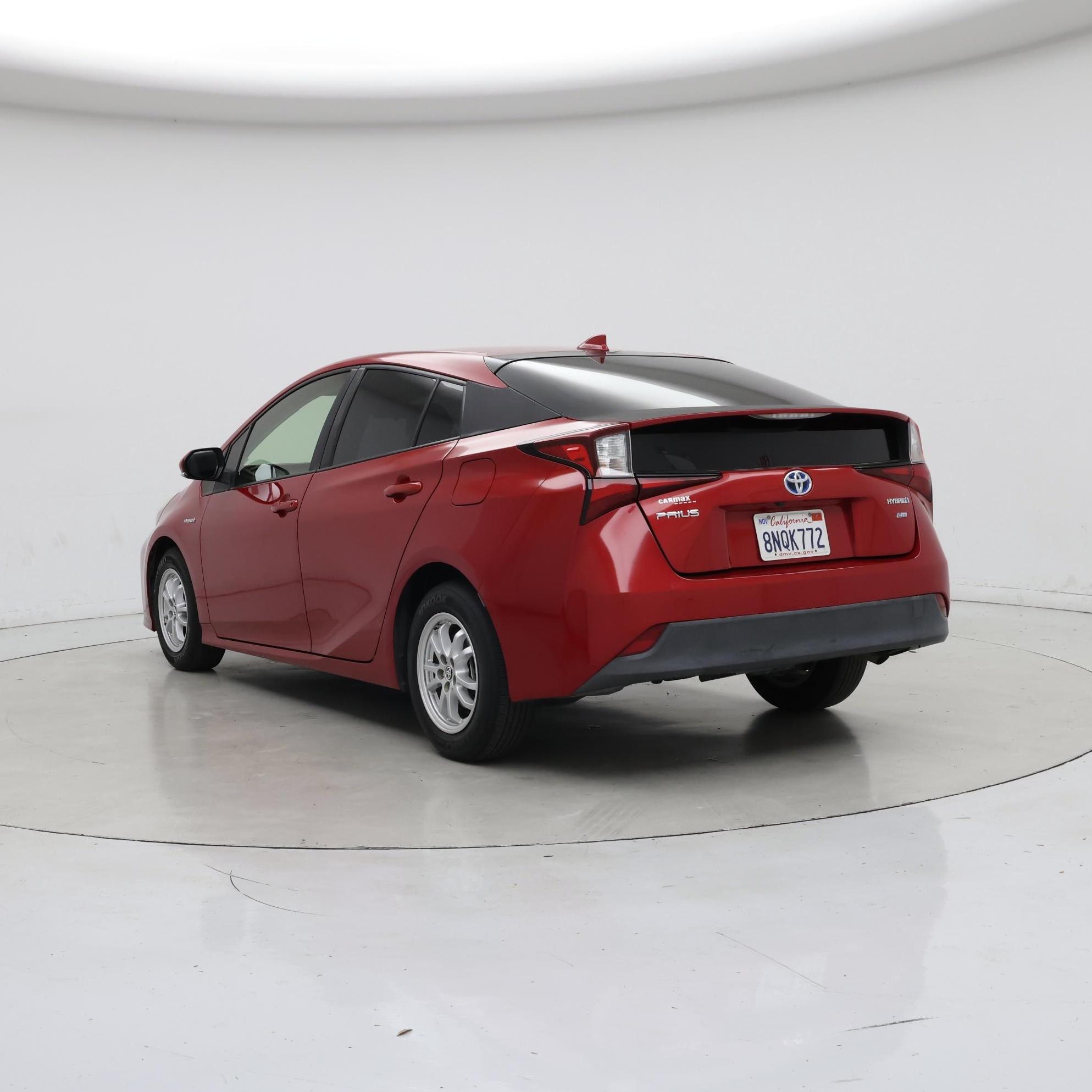 Thumbnail: 2019 Toyota Prius - 2