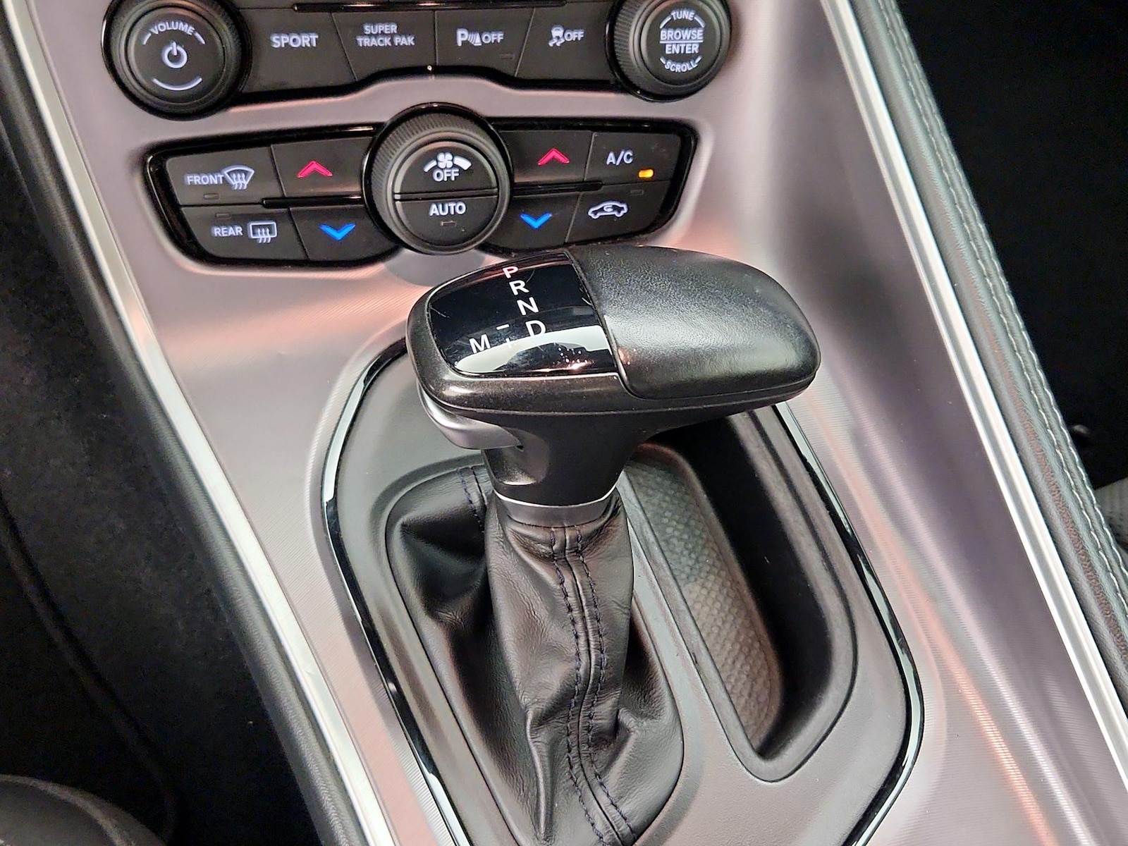 2022 Dodge Challenger GT - Photo 19