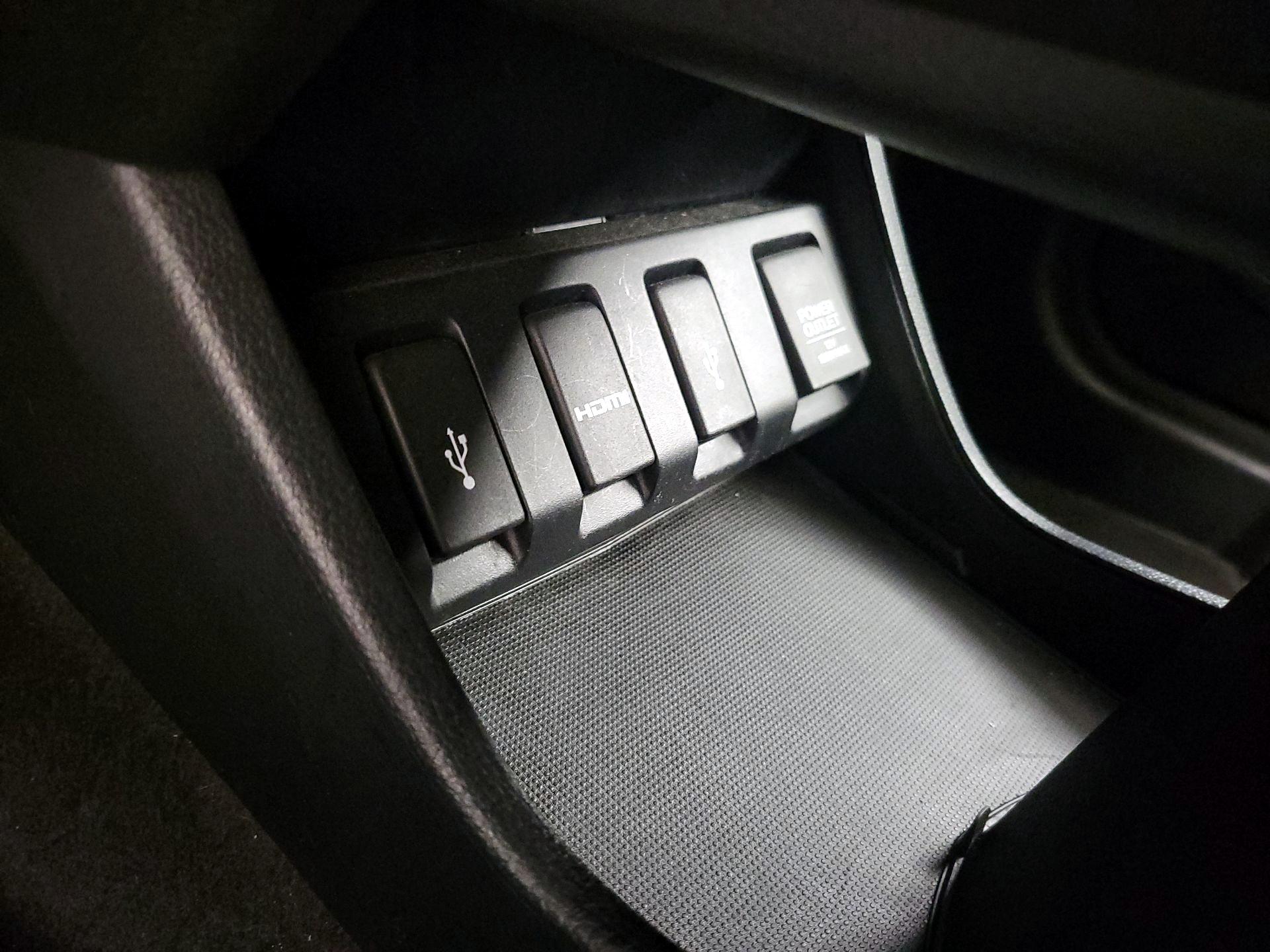 Thumbnail: 2018 Honda HR-V - 18