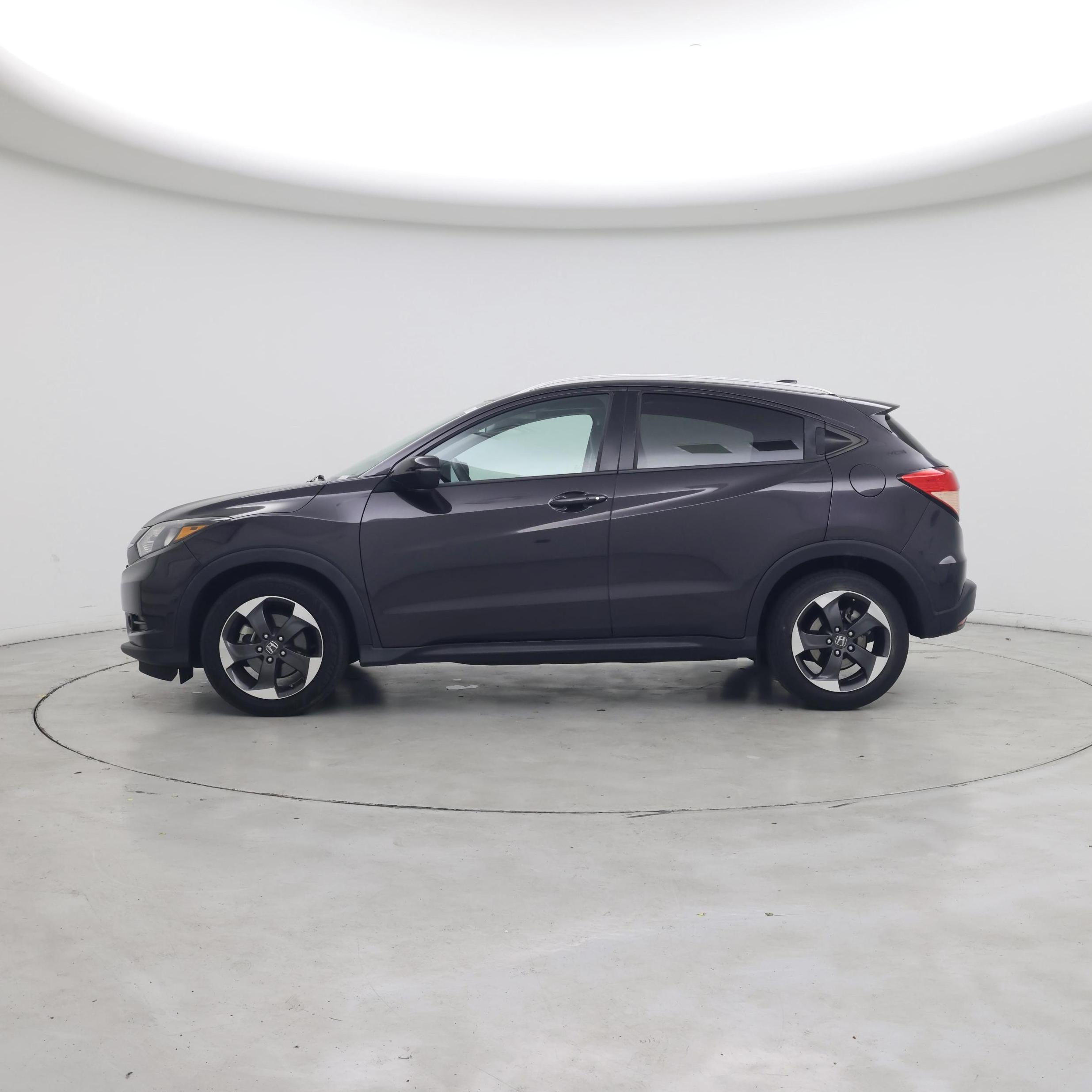 Thumbnail: 2018 Honda HR-V - 3