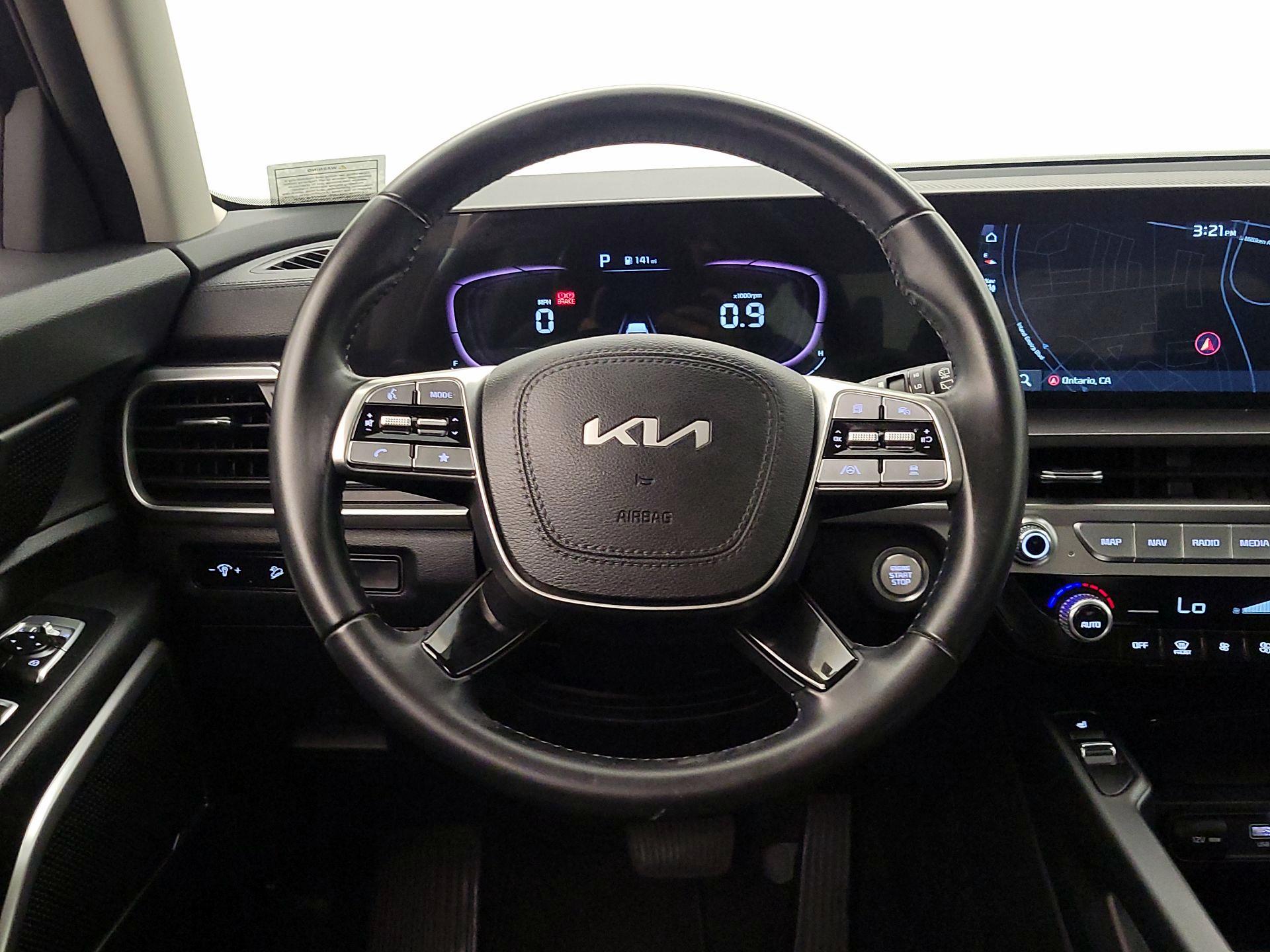 Thumbnail: 2023 Kia Telluride - 10