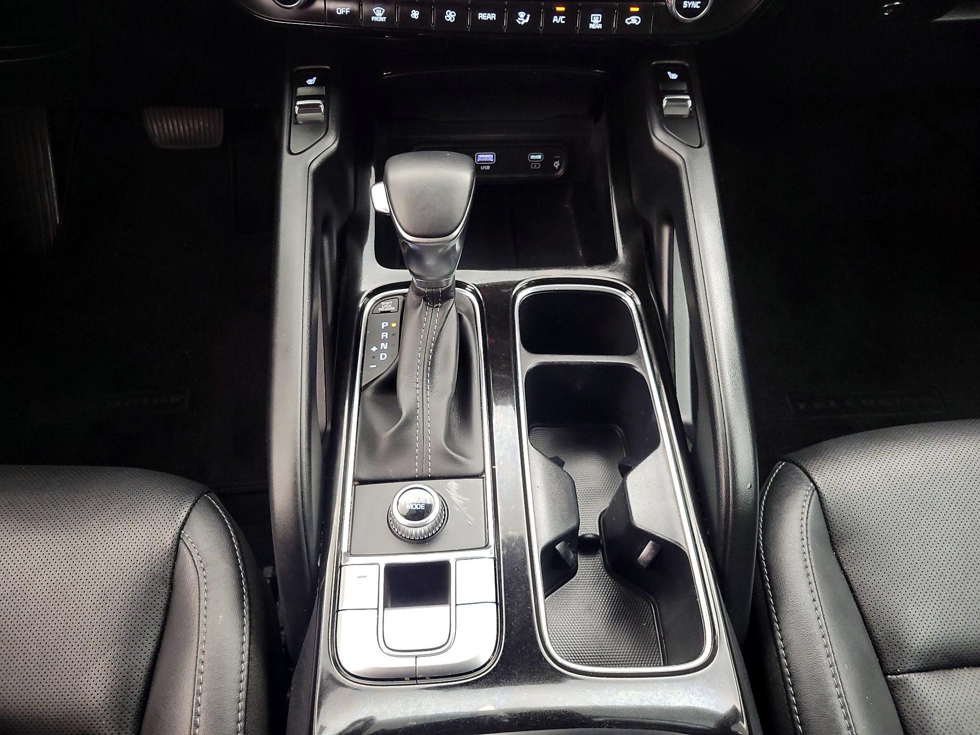 Thumbnail: 2023 Kia Telluride - 18