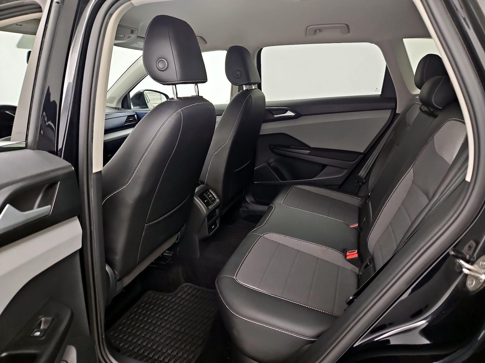 2022 Volkswagen Taos SE - Photo 20