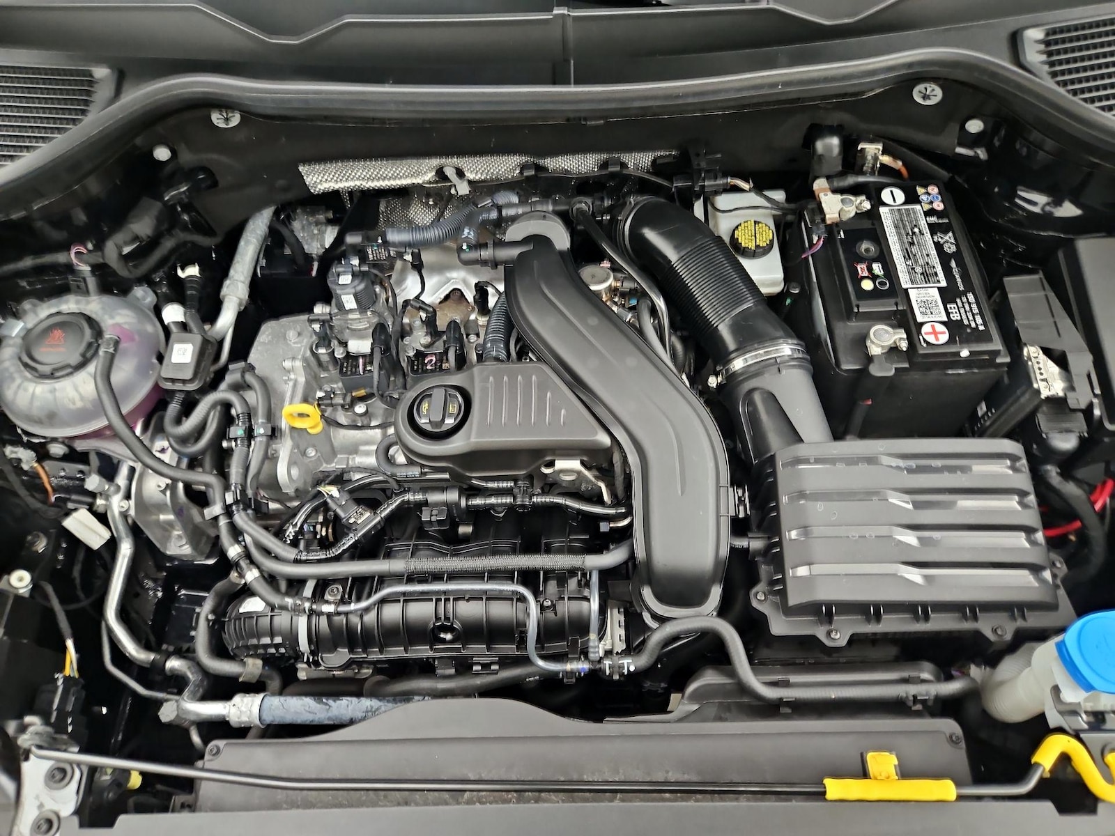 2022 Volkswagen Taos SE - Photo 22