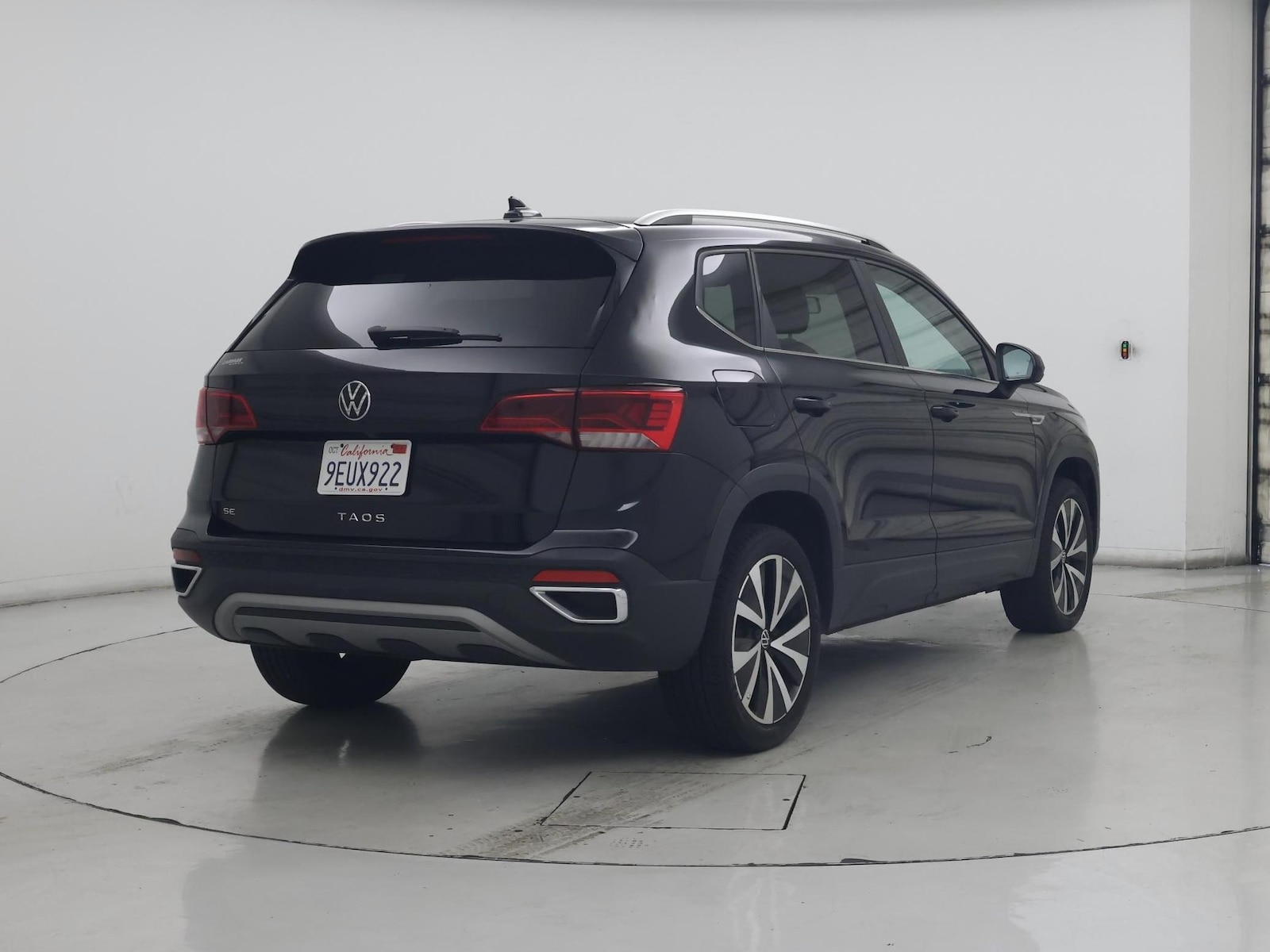 2022 Volkswagen Taos SE - Photo 9