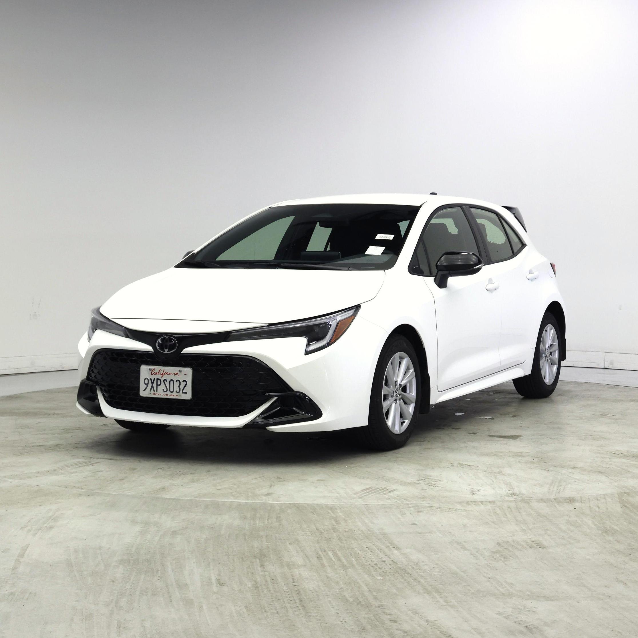 Thumbnail: 2026 Toyota Corolla - 4