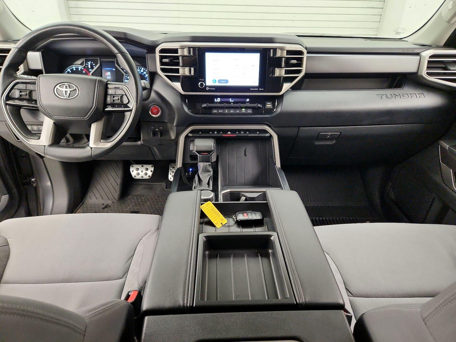 2023 Toyota Tundra SR5 - Photo 10