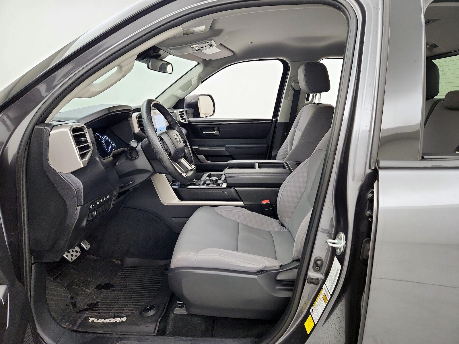 2023 Toyota Tundra SR5 - Photo 12