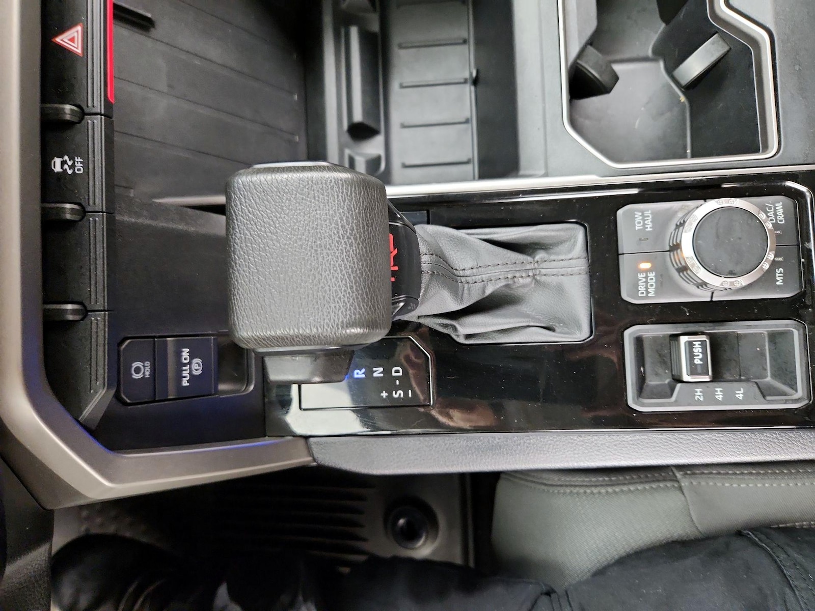2023 Toyota Tundra SR5 - Photo 18
