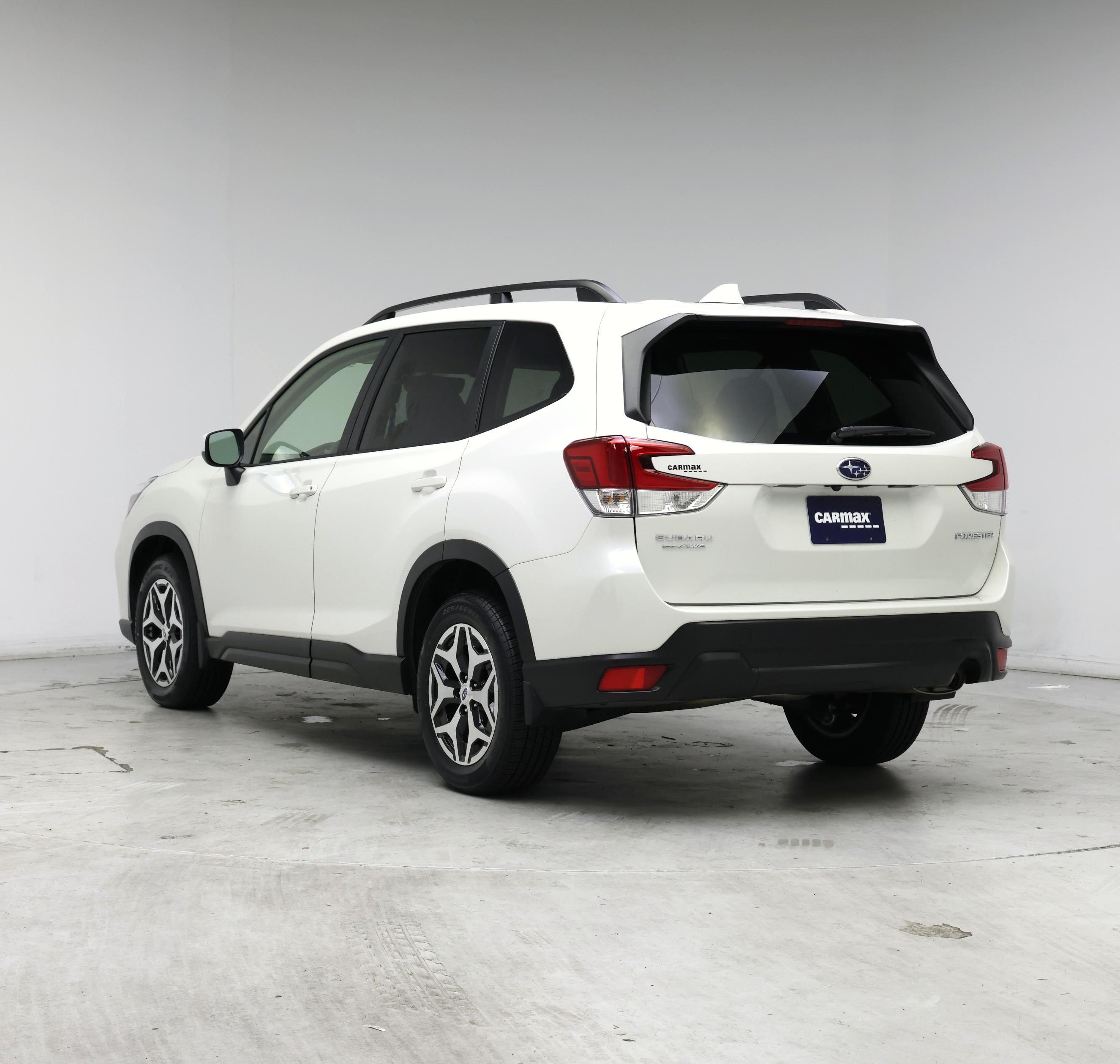 Thumbnail: 2019 Subaru Forester - 2