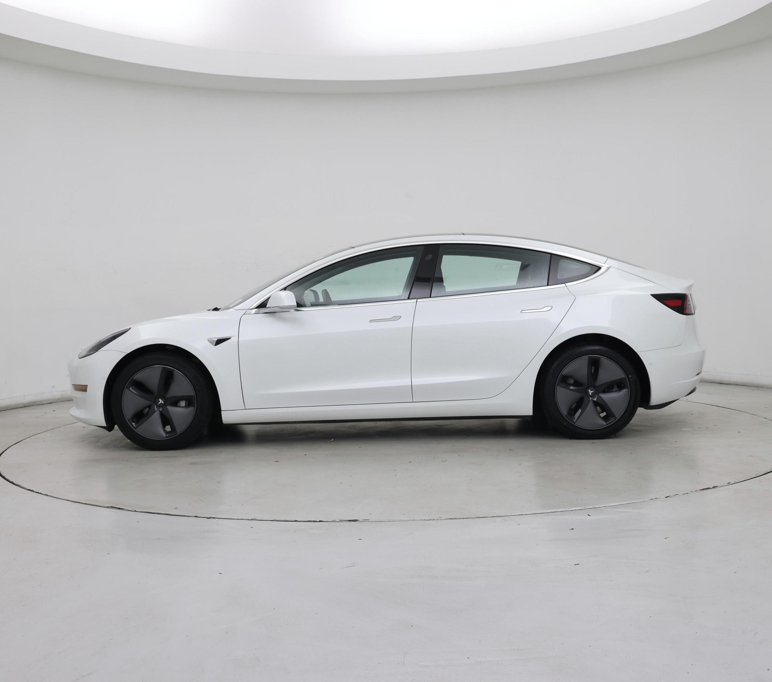 Thumbnail: 2019 Tesla Model 3 - 3