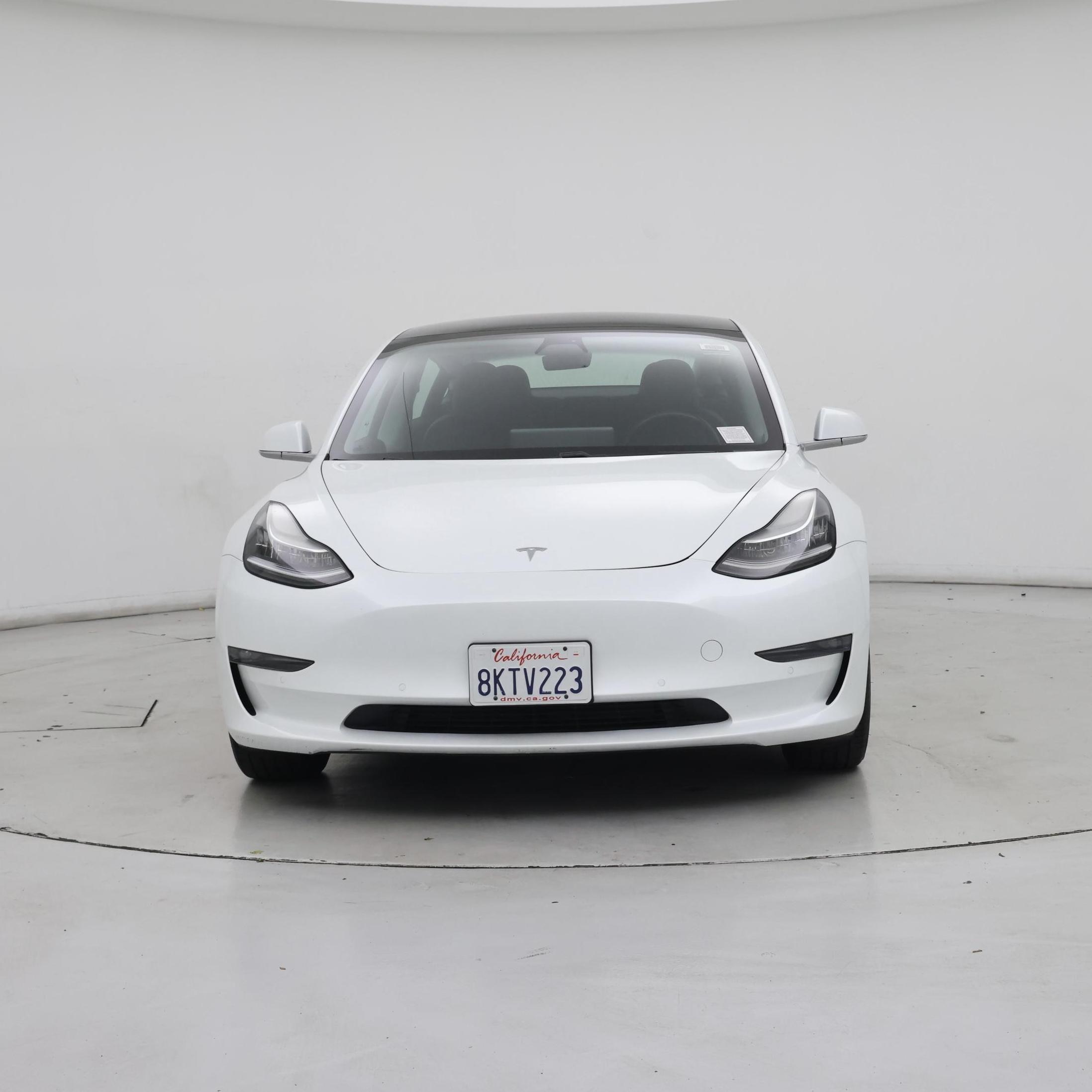 Thumbnail: 2019 Tesla Model 3 - 5