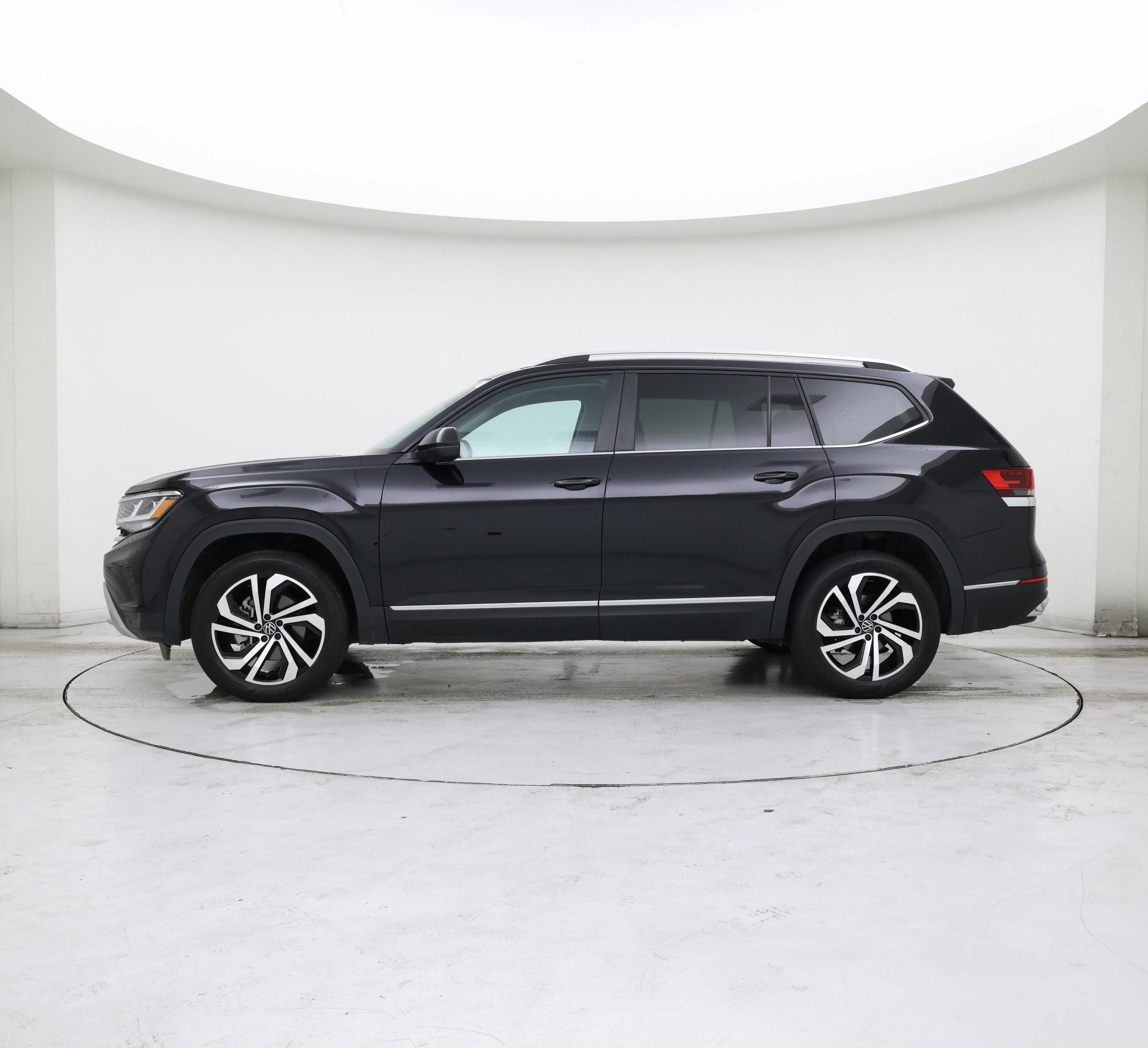 Thumbnail: 2023 Volkswagen Atlas - 3