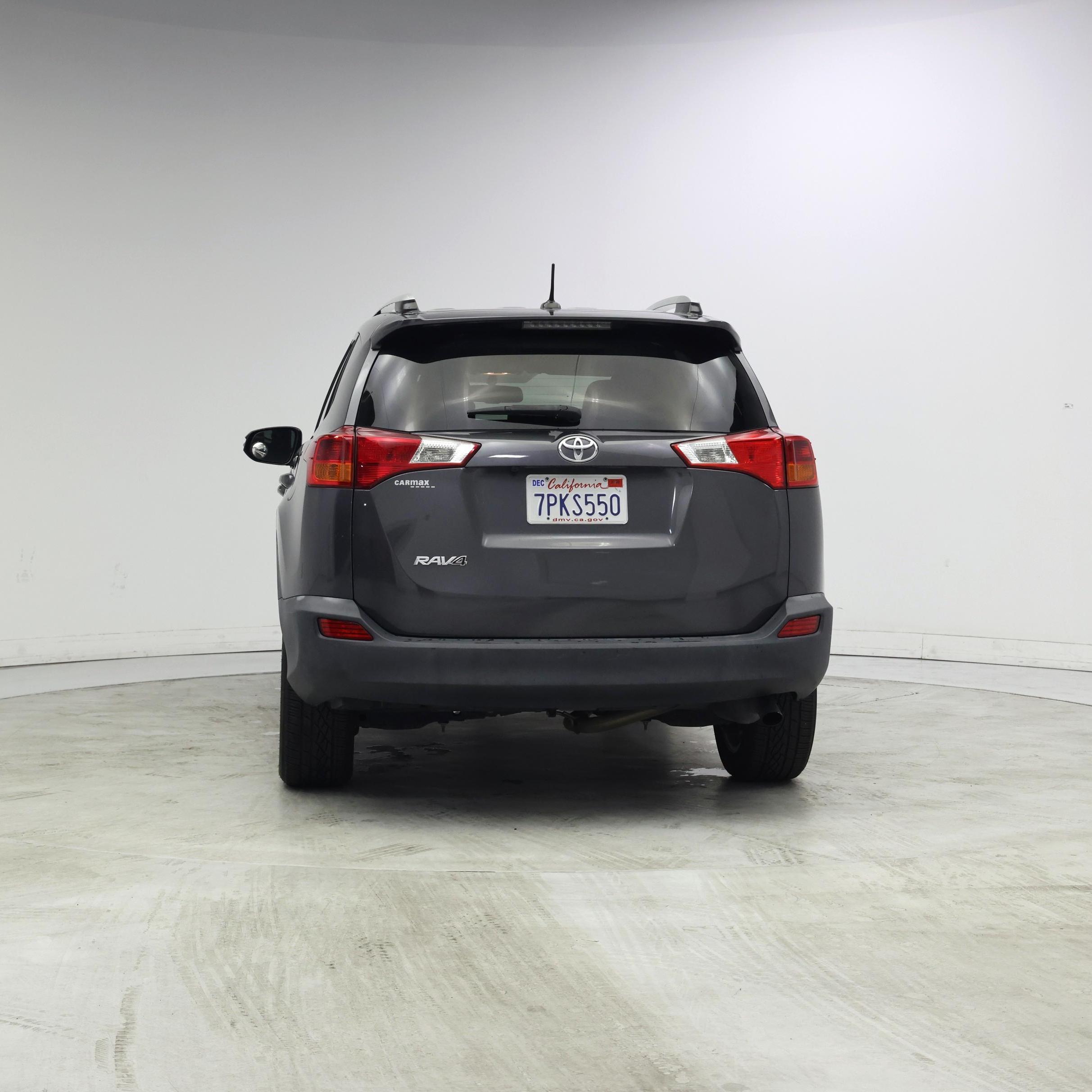 Thumbnail: 2015 Toyota RAV4 - 6