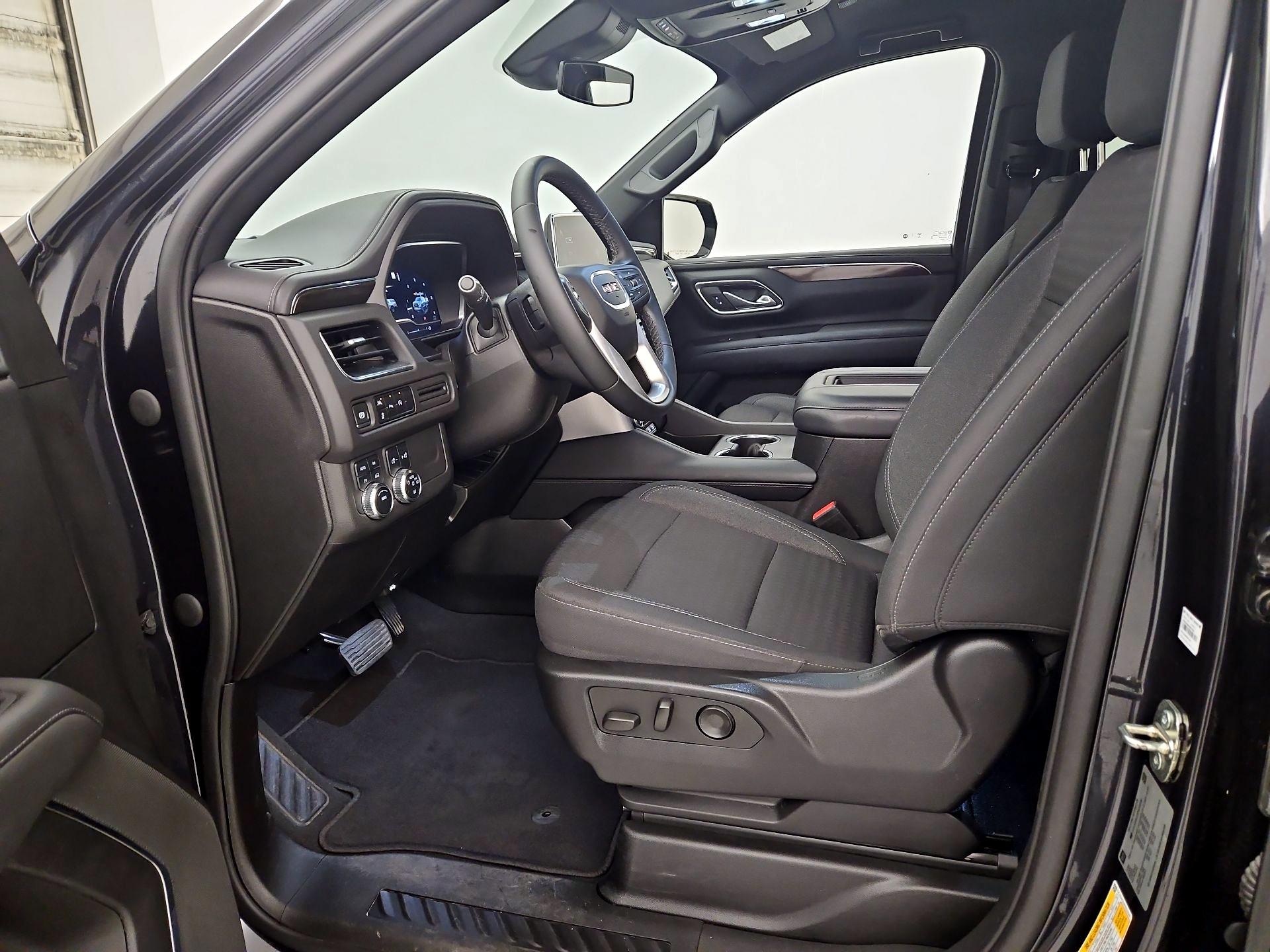 Thumbnail: 2023 GMC Yukon - 11
